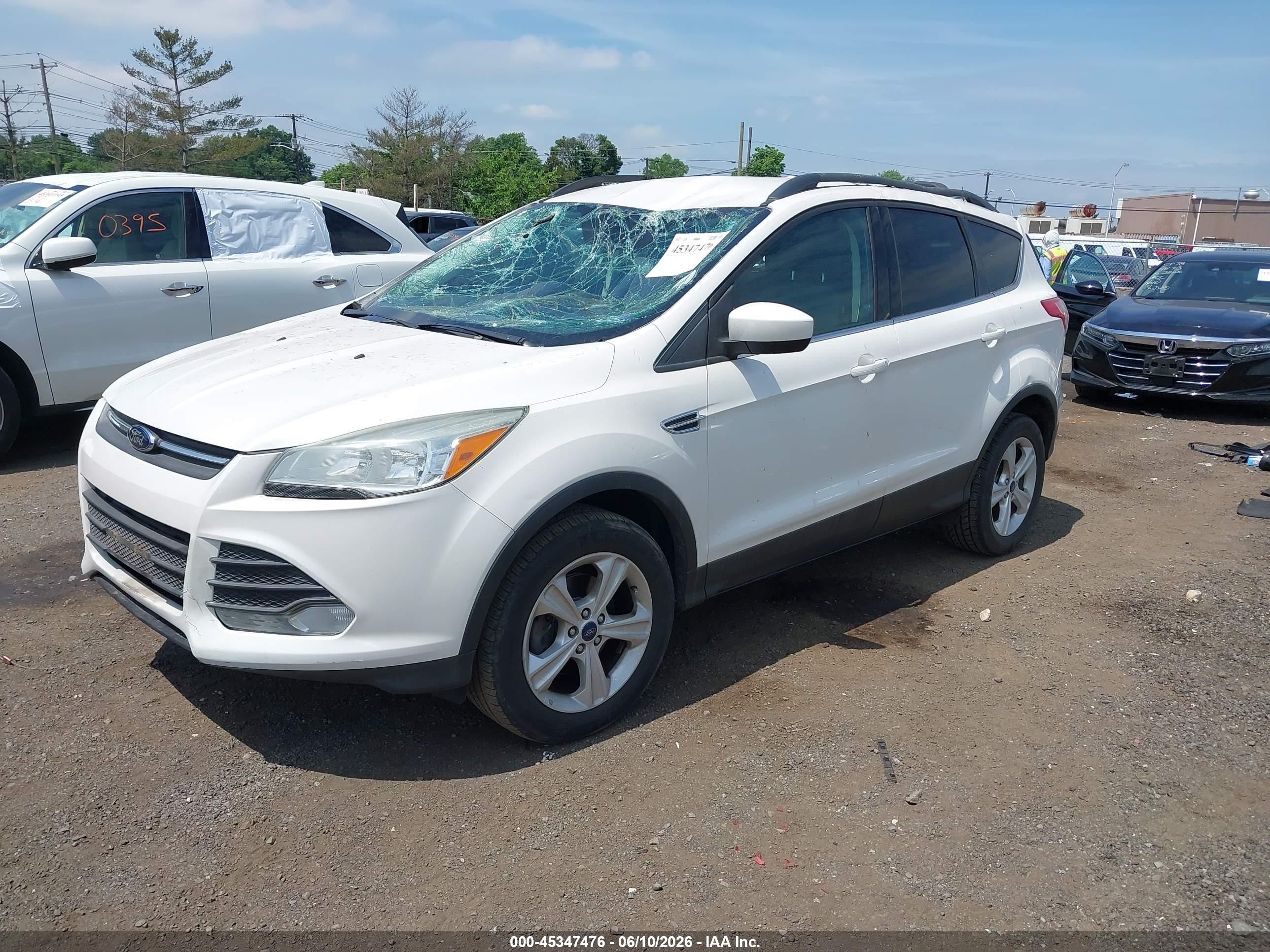 2013 Ford Escape Se White vin: 1FMCU0GX8DUD46988