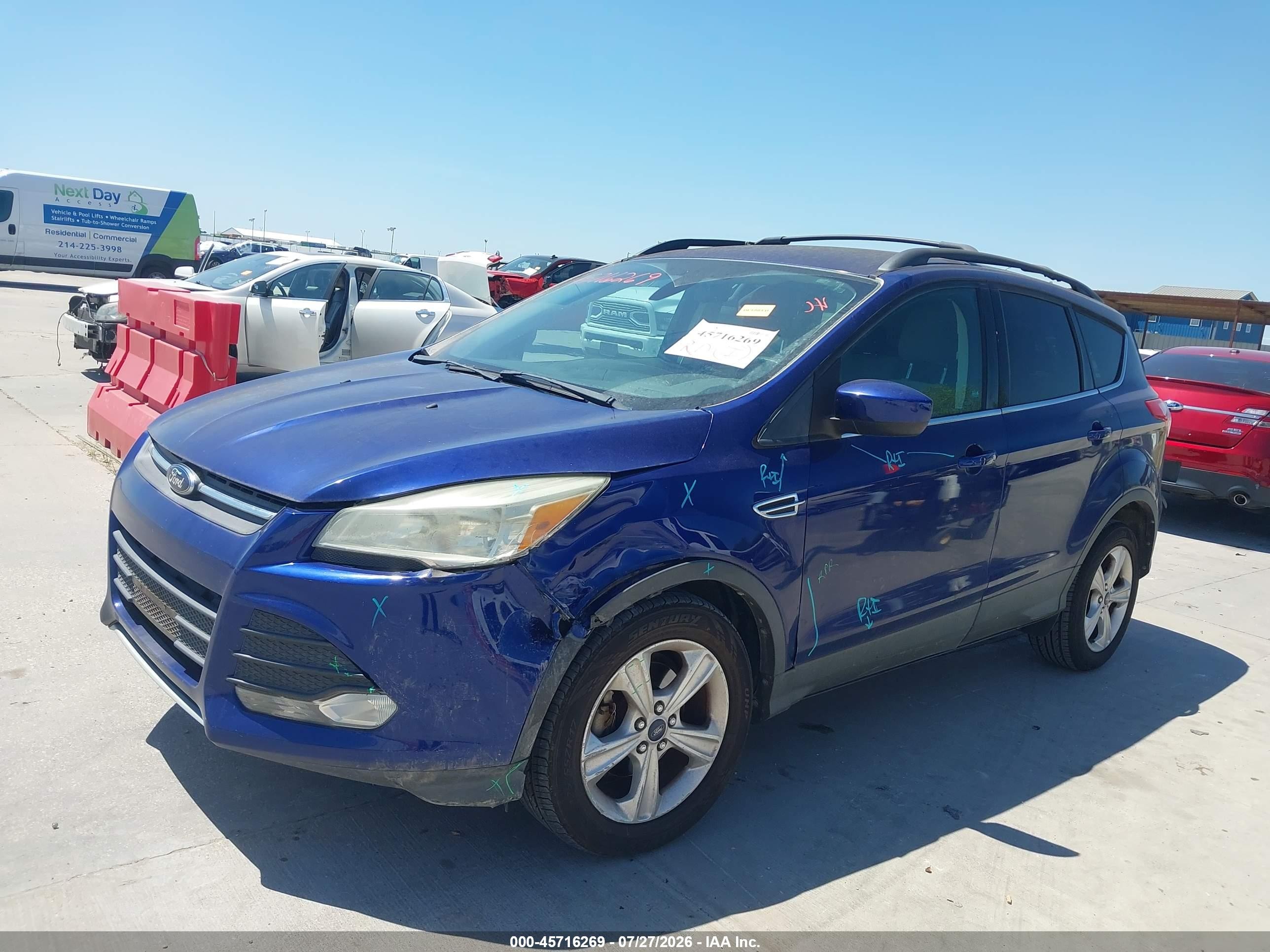 2013 Ford Escape Se Blue vin: 1FMCU0GX8DUD68666