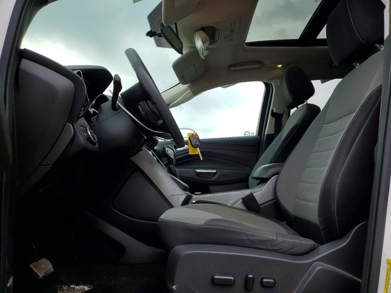 2014 Ford Escape Se White vin: 1FMCU0GX8EUA32159