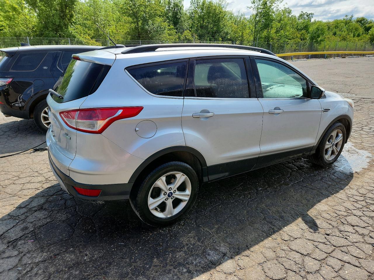2014 Ford Escape Se Silver vin: 1FMCU0GX8EUB27255