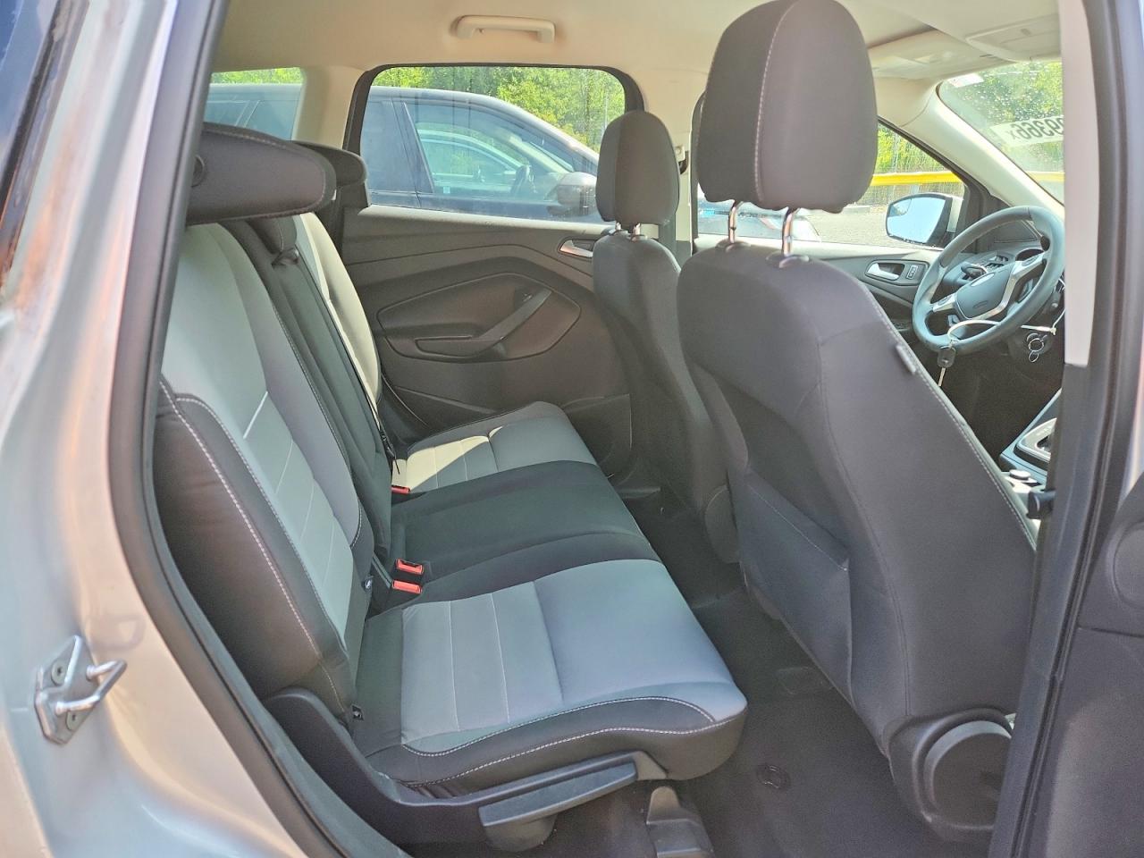 2014 Ford Escape Se Silver vin: 1FMCU0GX8EUB27255
