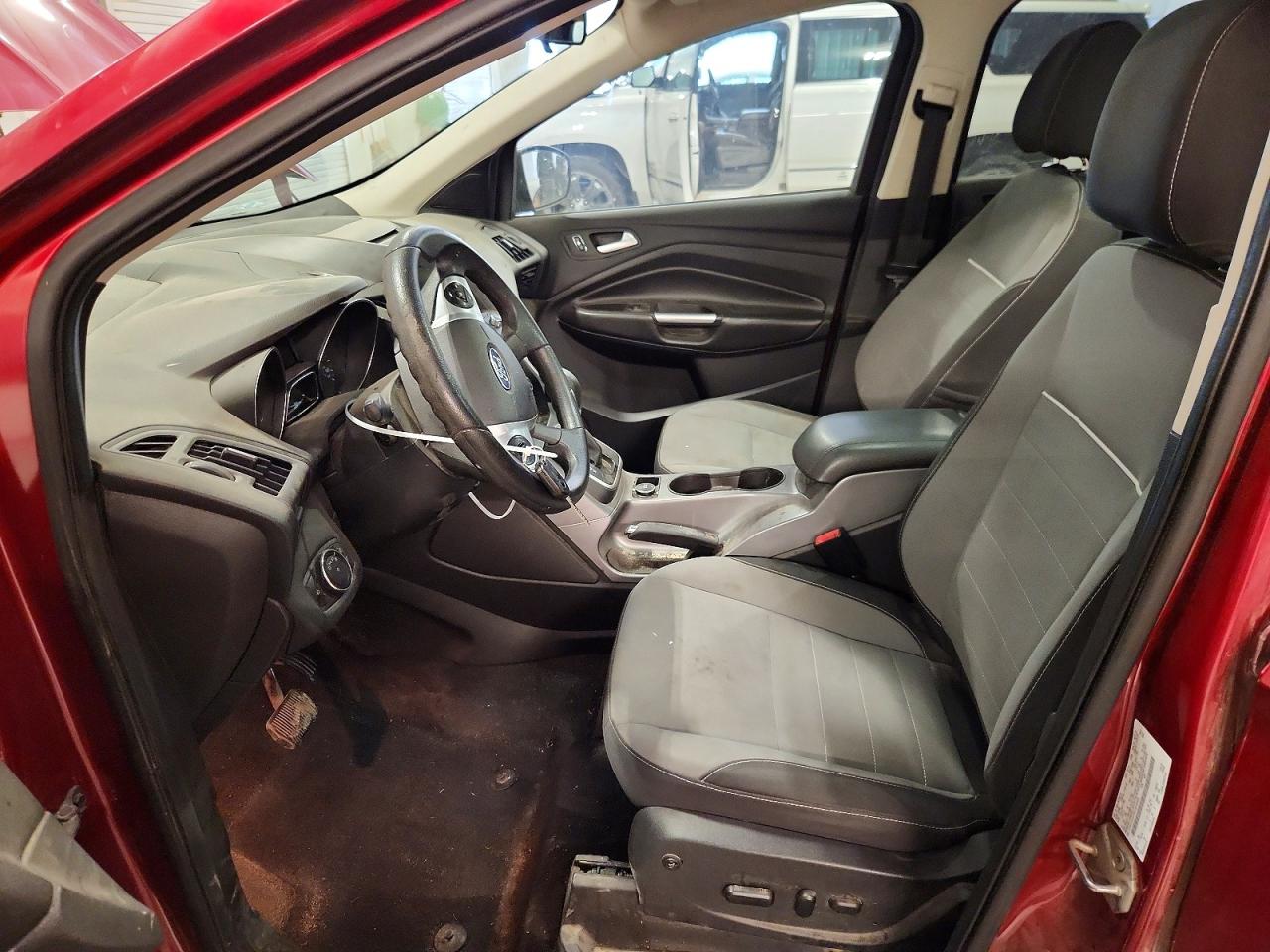 2014 Ford Escape Se Red vin: 1FMCU0GX8EUB30849