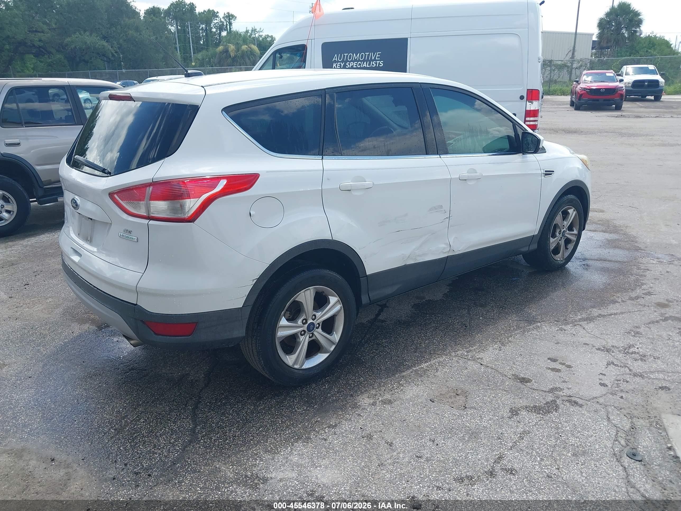 2014 Ford Escape Se White vin: 1FMCU0GX8EUB55637