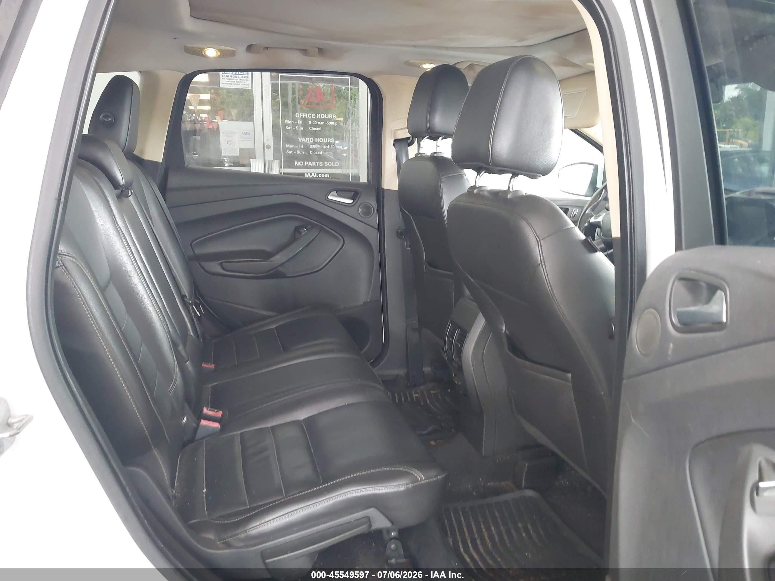 2014 Ford Escape Se Белый vin: 1FMCU0GX8EUB63656