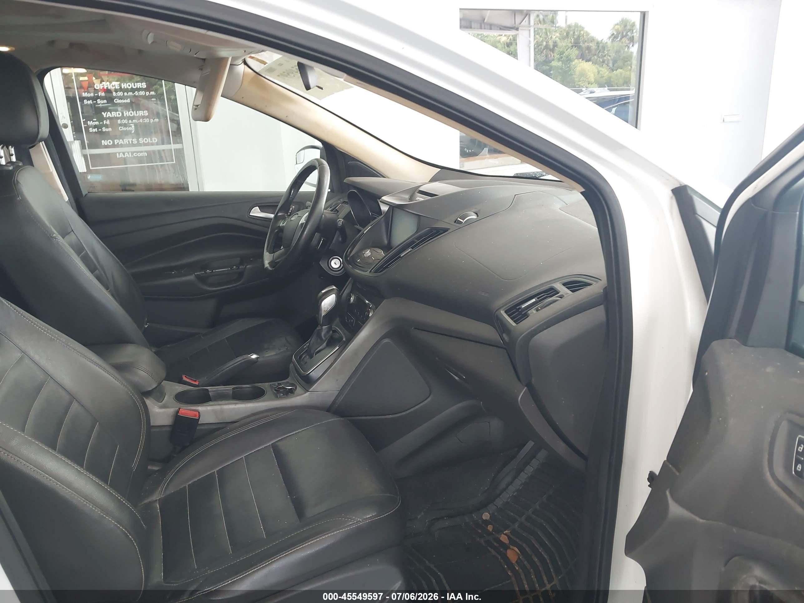 2014 Ford Escape Se Белый vin: 1FMCU0GX8EUB63656