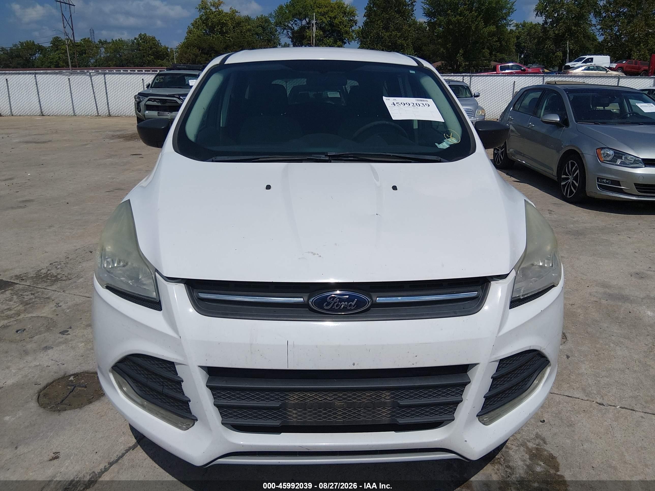 2014 Ford Escape Se White vin: 1FMCU0GX8EUC37111