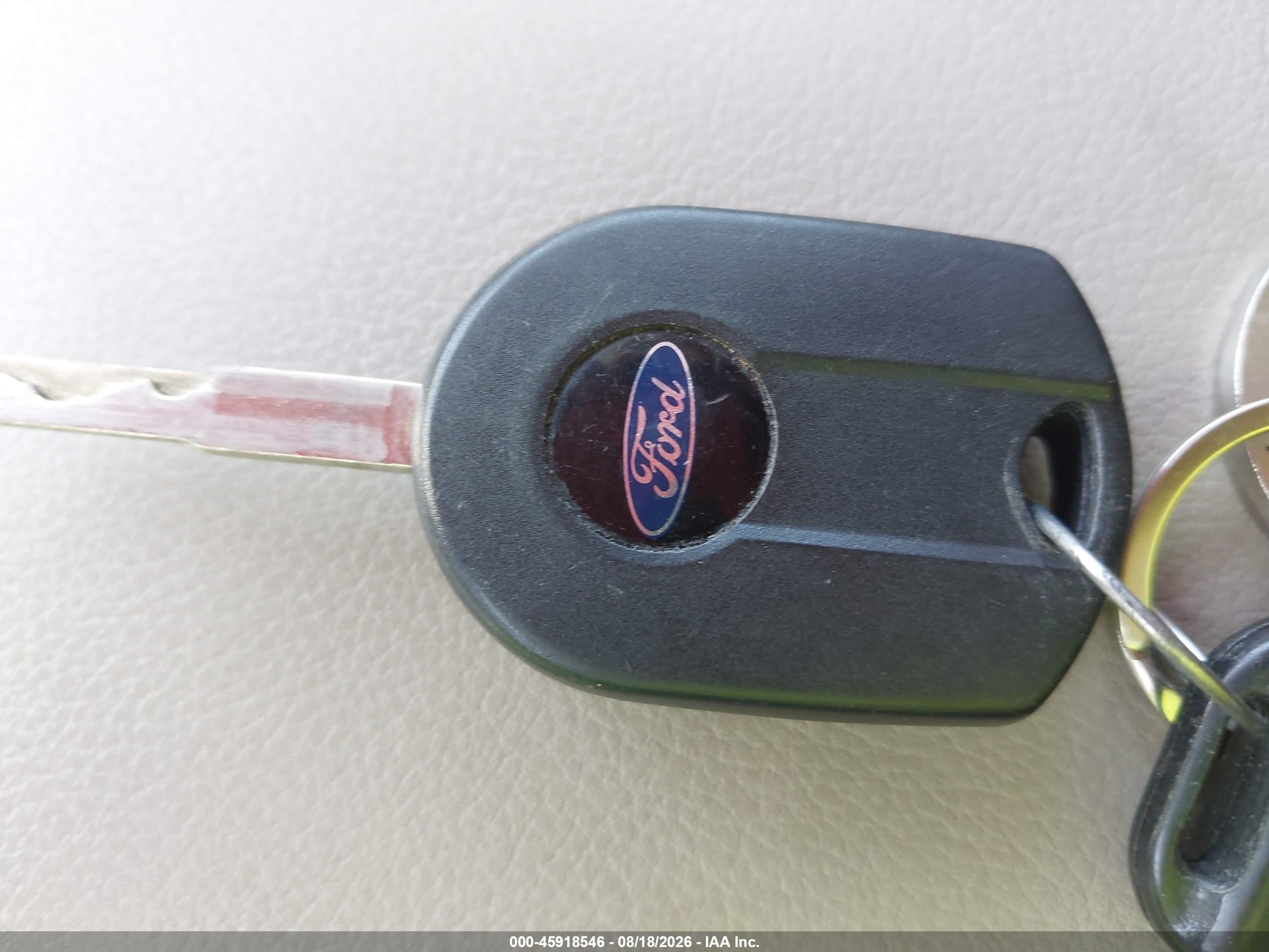 2014 Ford Escape Se Белый vin: 1FMCU0GX8EUE50205