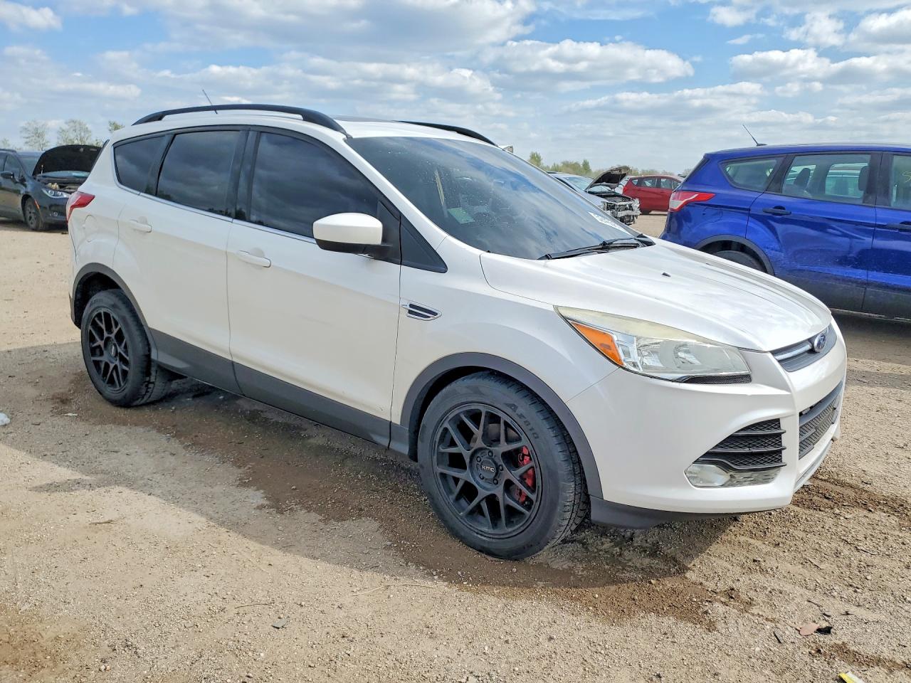 2015 Ford Escape Se White vin: 1FMCU0GX8FUA05349