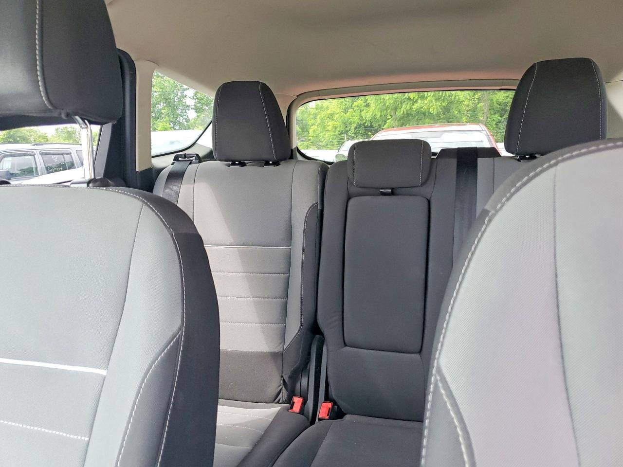 2015 Ford Escape Se Gray vin: 1FMCU0GX8FUA12740