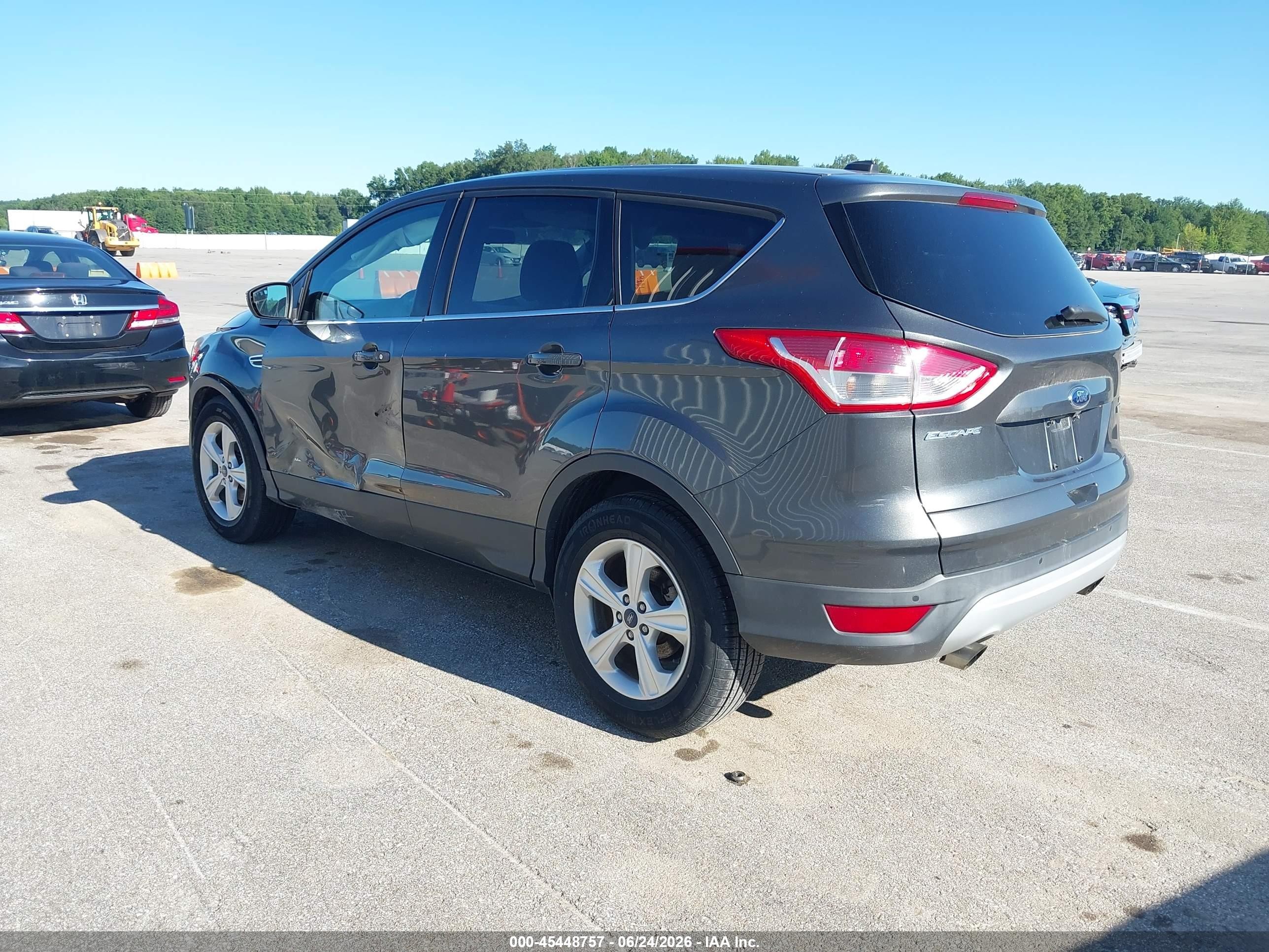 2015 Ford Escape Se Gray vin: 1FMCU0GX8FUA68192