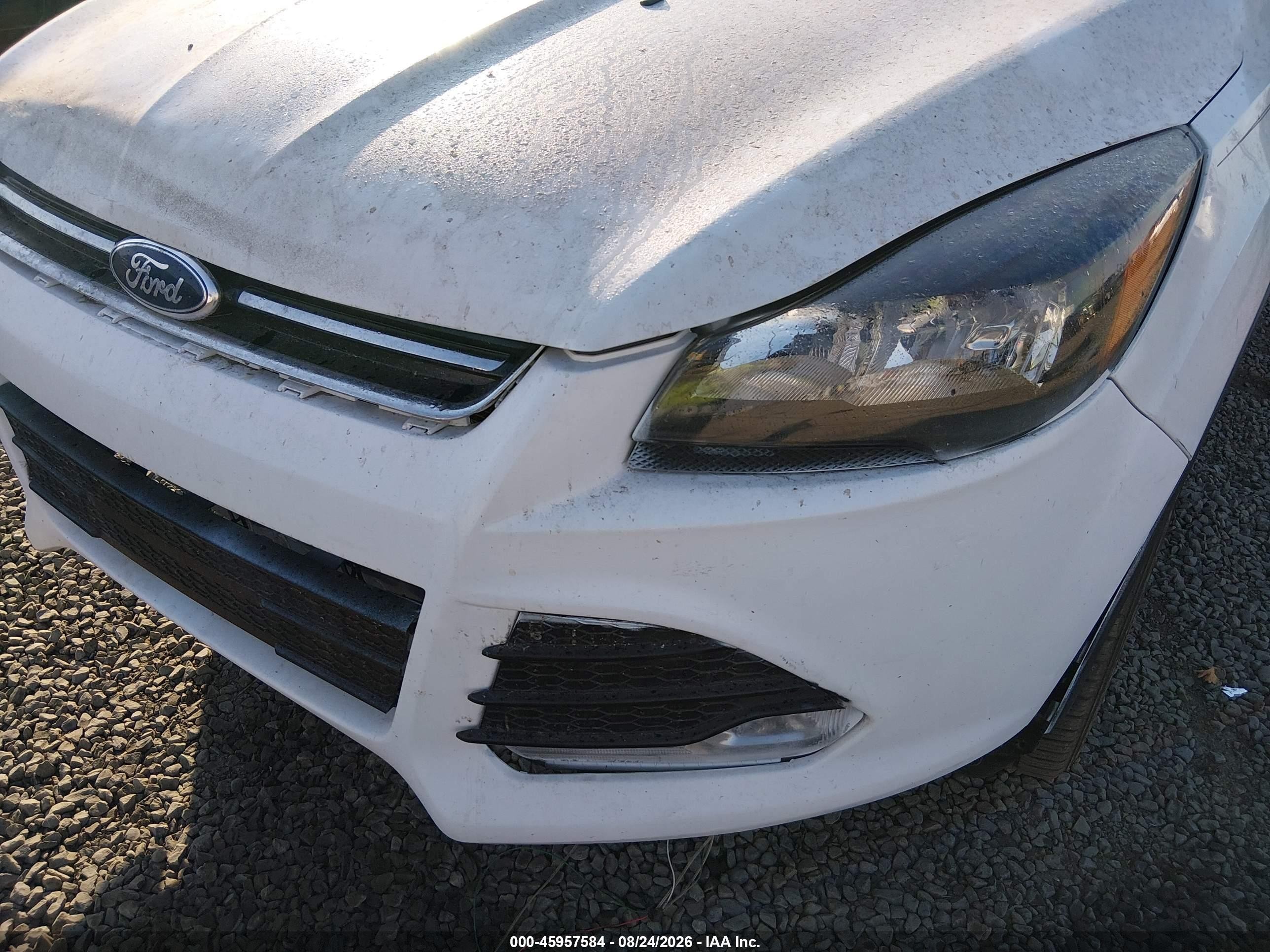 2015 Ford Escape Se White vin: 1FMCU0GX8FUB42842