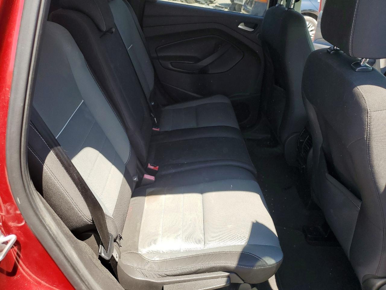 2015 Ford Escape Se Red vin: 1FMCU0GX8FUC76931