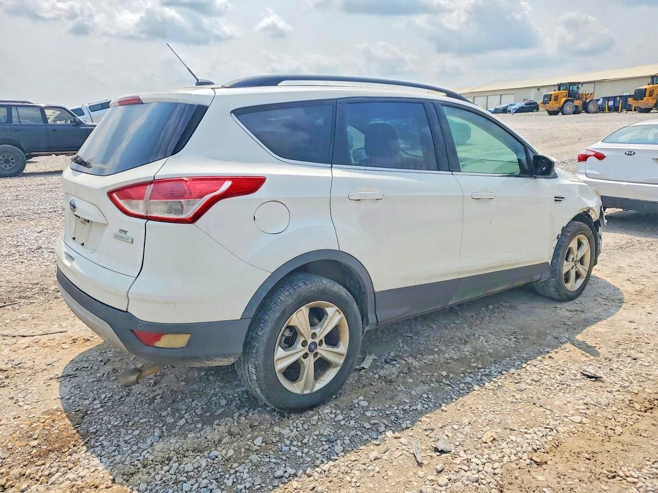 2015 Ford Escape Se White vin: 1FMCU0GX8FUC81787