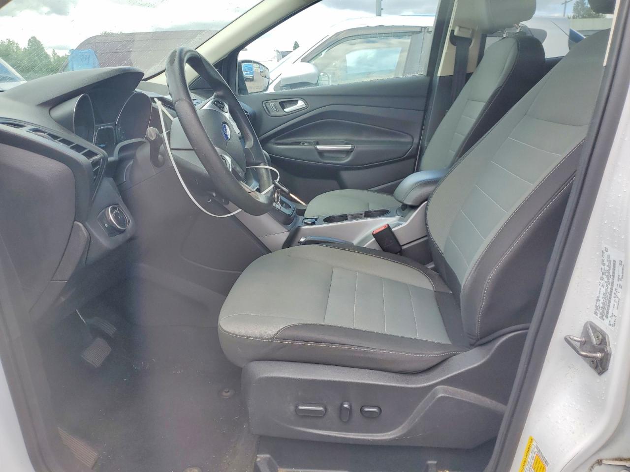 2016 Ford Escape White vin: 1FMCU0GX8GUB41319