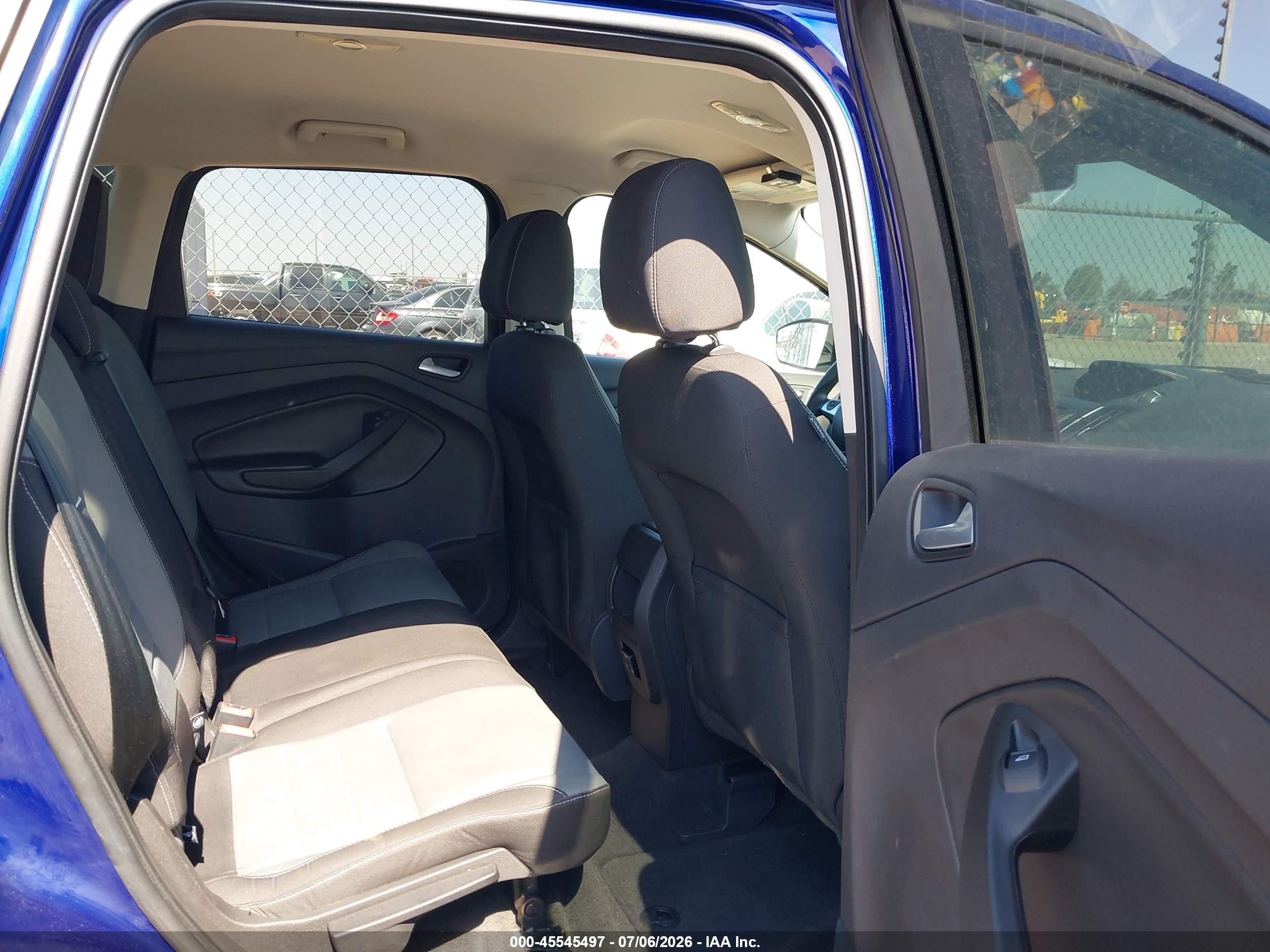 2013 Ford Escape Se Dark Blue vin: 1FMCU0GX9DUB82263