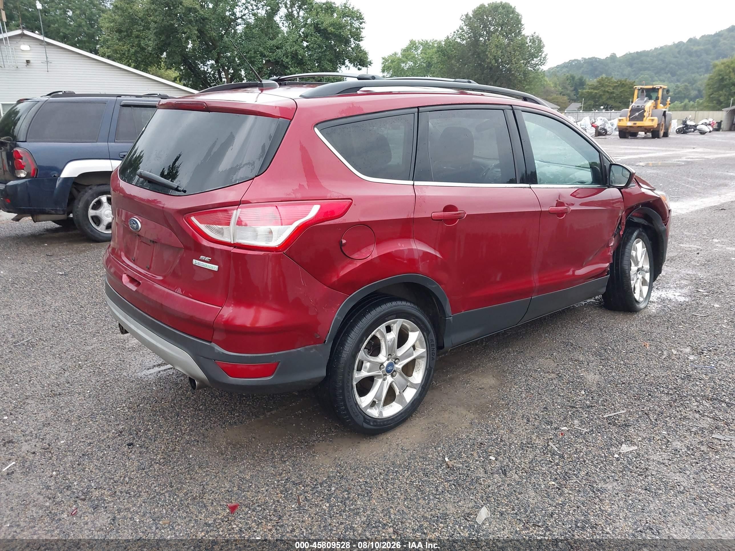 2013 Ford Escape Se Красный vin: 1FMCU0GX9DUB94218