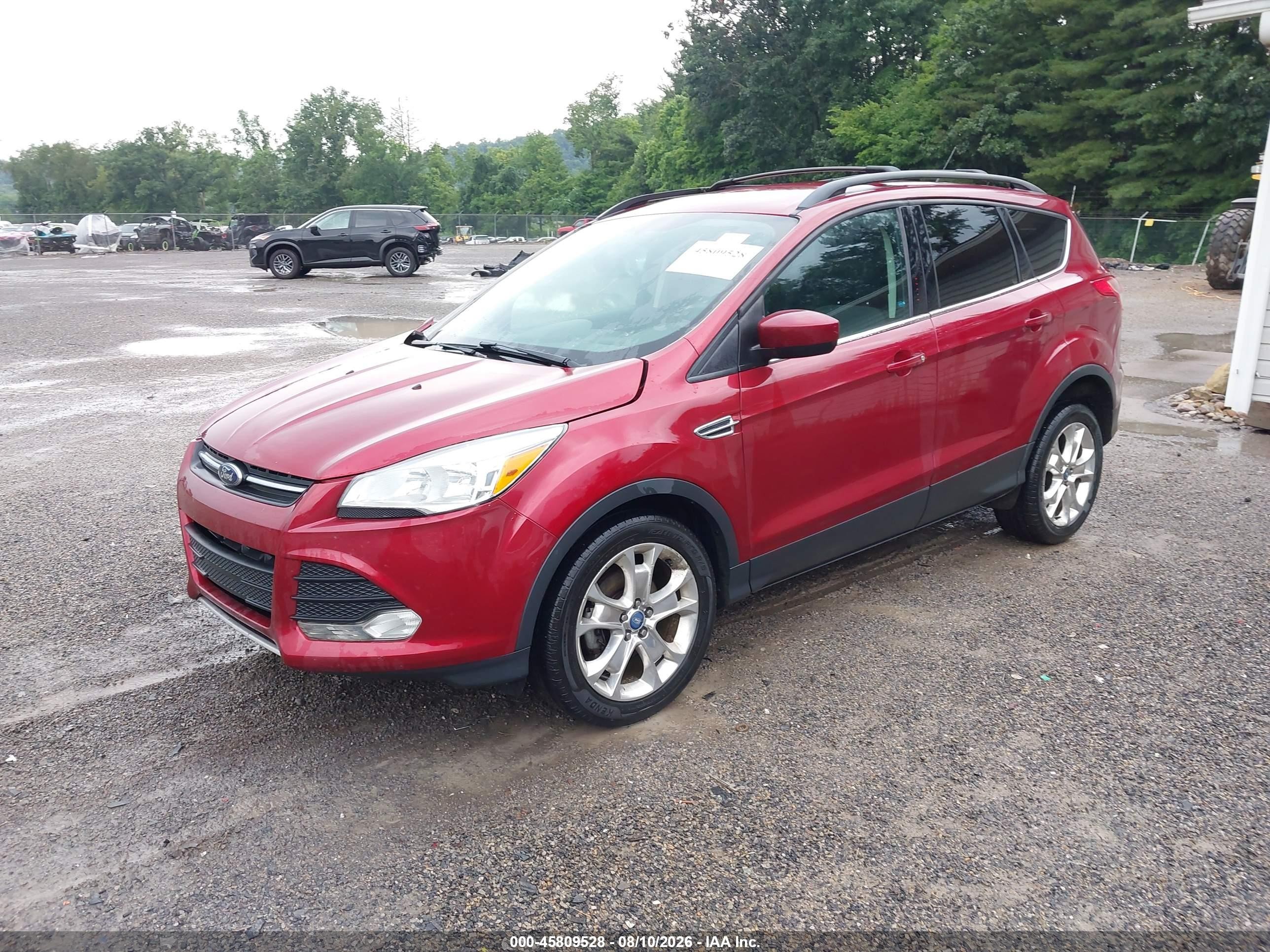 2013 Ford Escape Se Красный vin: 1FMCU0GX9DUB94218