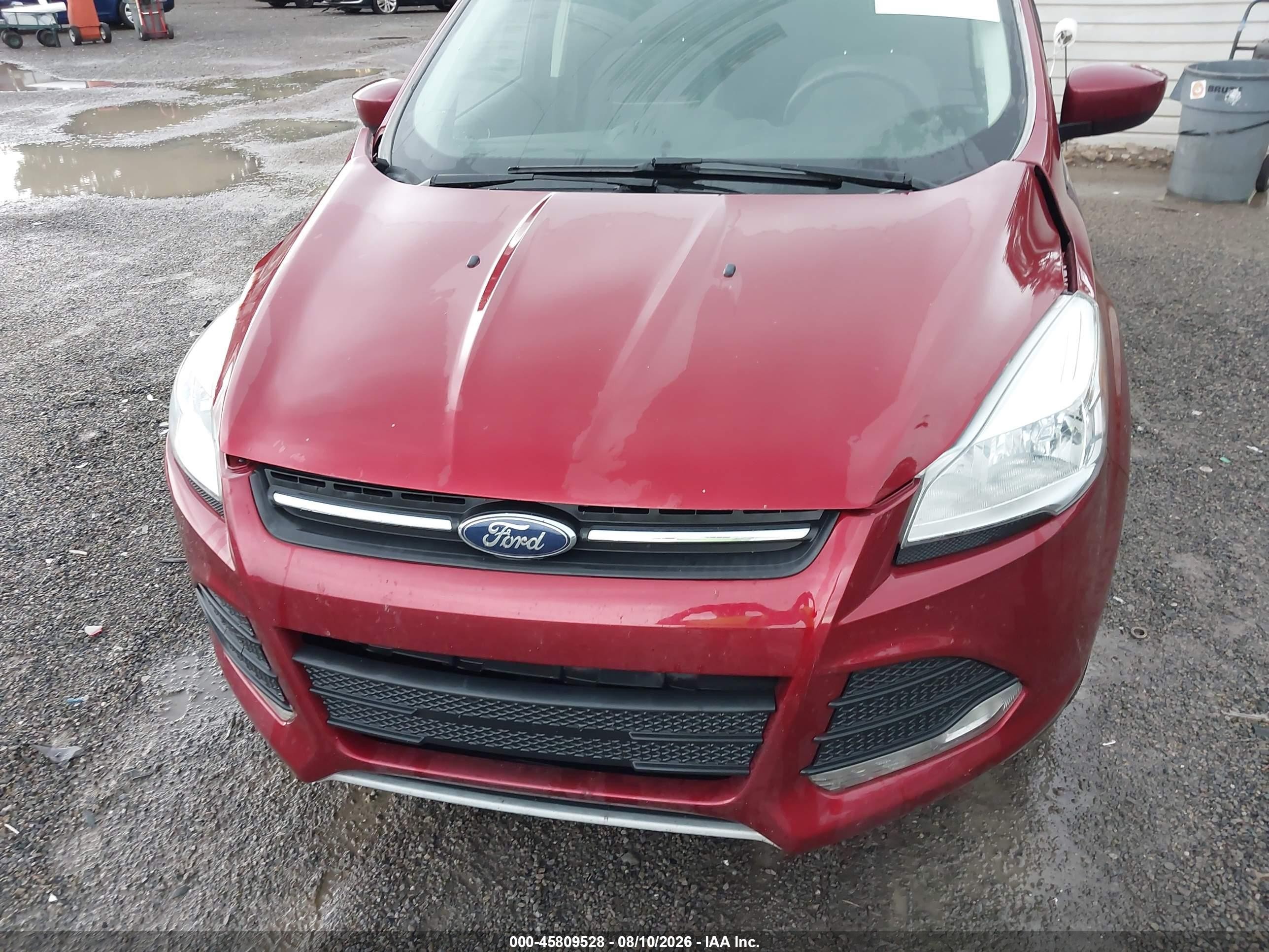 2013 Ford Escape Se Красный vin: 1FMCU0GX9DUB94218