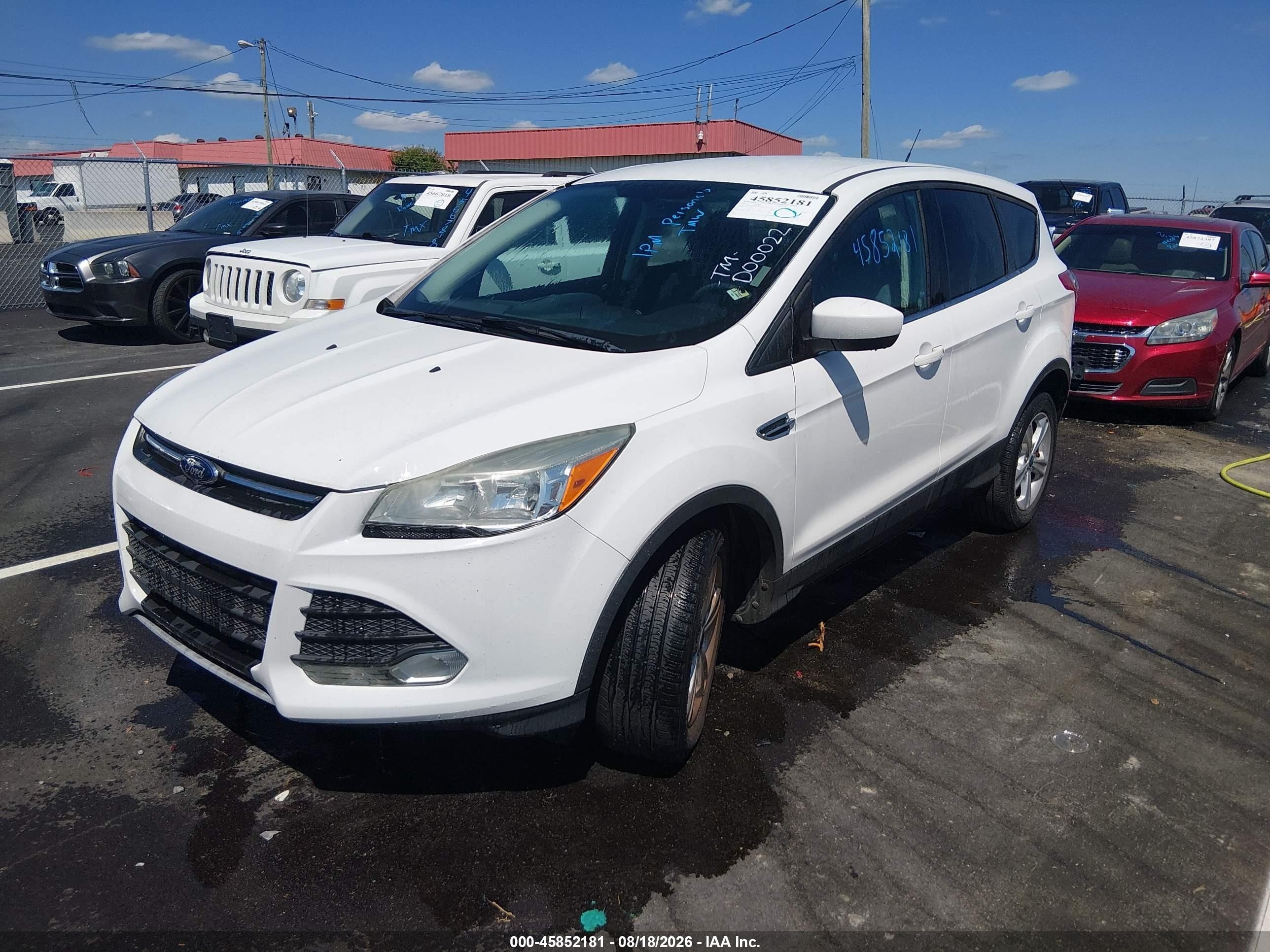 2013 Ford Escape Se Белый vin: 1FMCU0GX9DUD00022