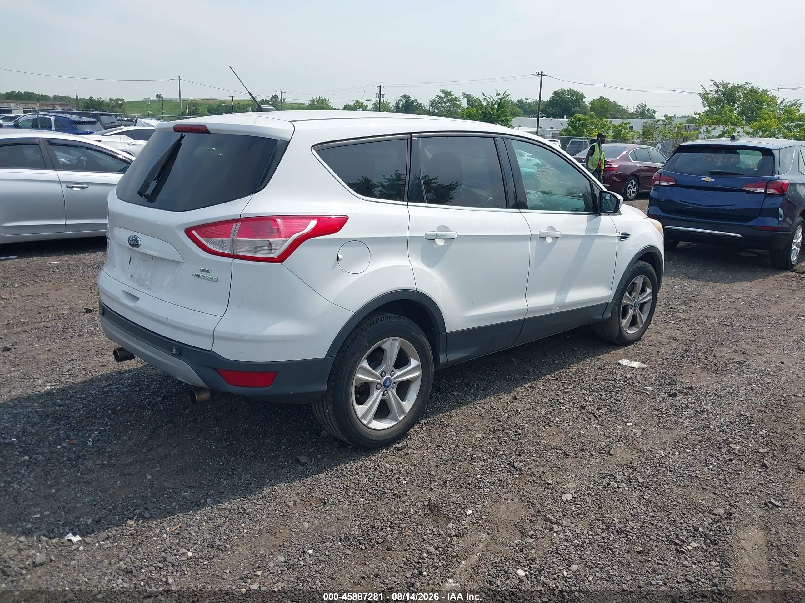 2013 Ford Escape Se White vin: 1FMCU0GX9DUD03647