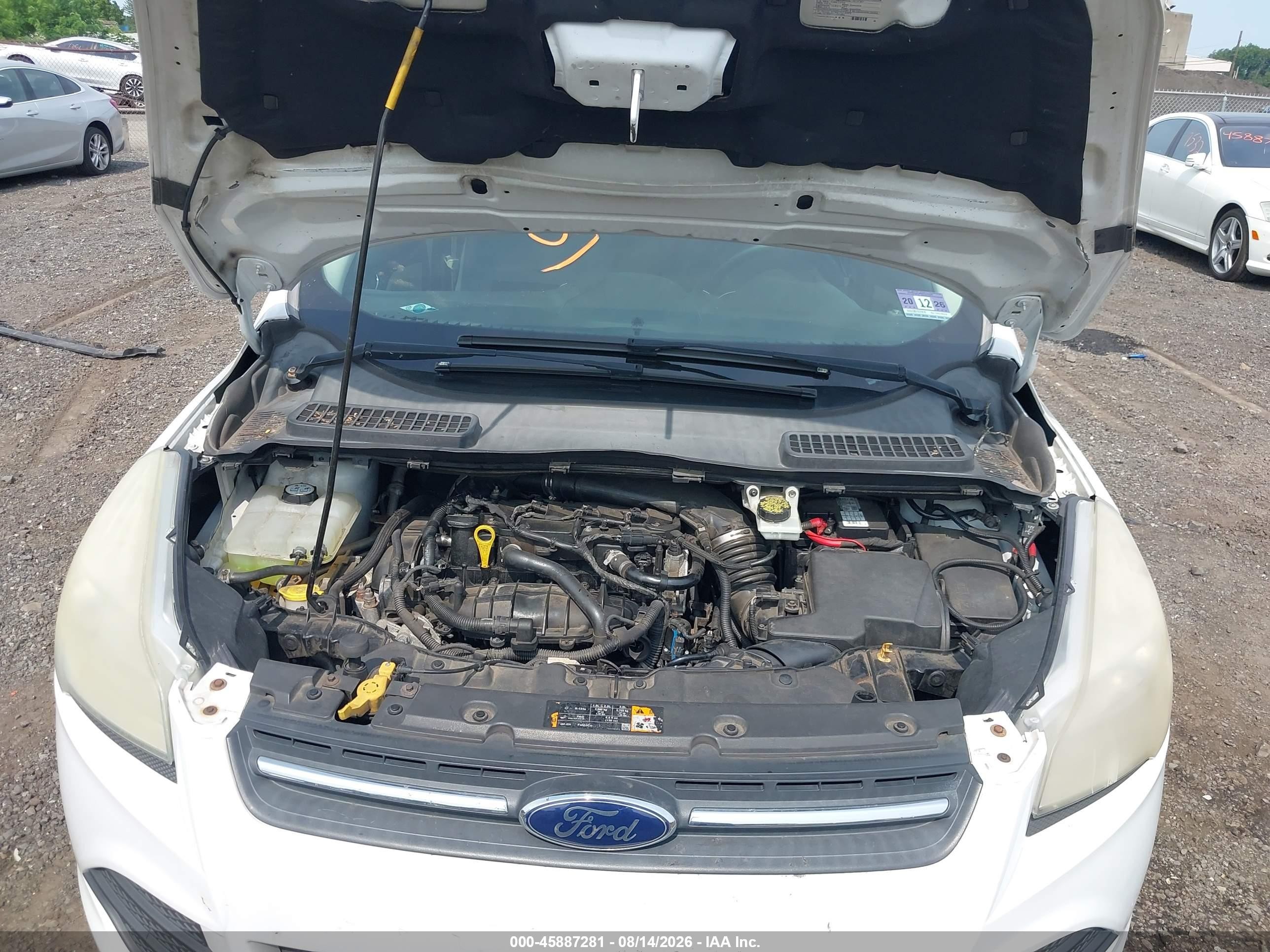 2013 Ford Escape Se White vin: 1FMCU0GX9DUD03647