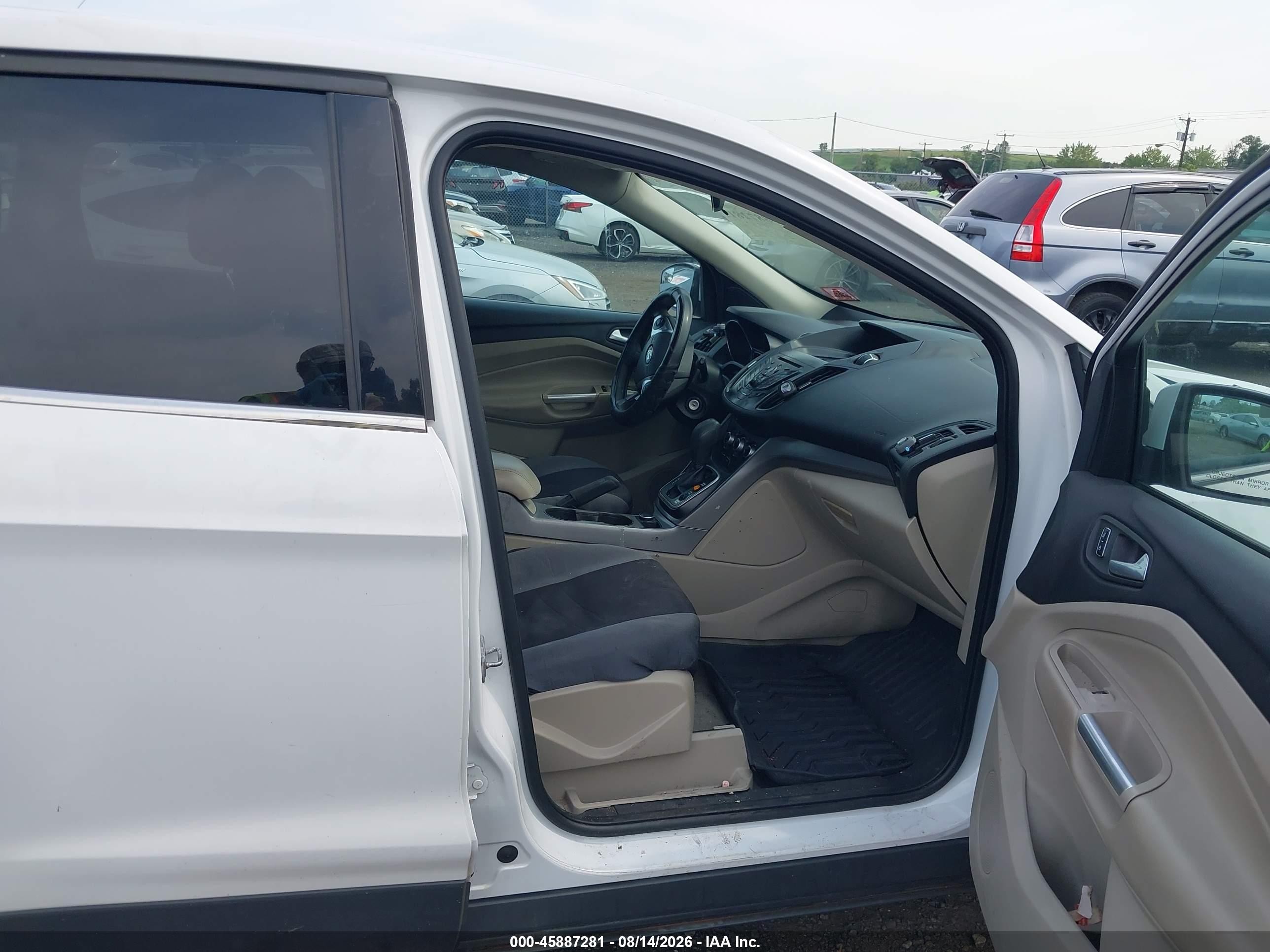 2013 Ford Escape Se White vin: 1FMCU0GX9DUD03647
