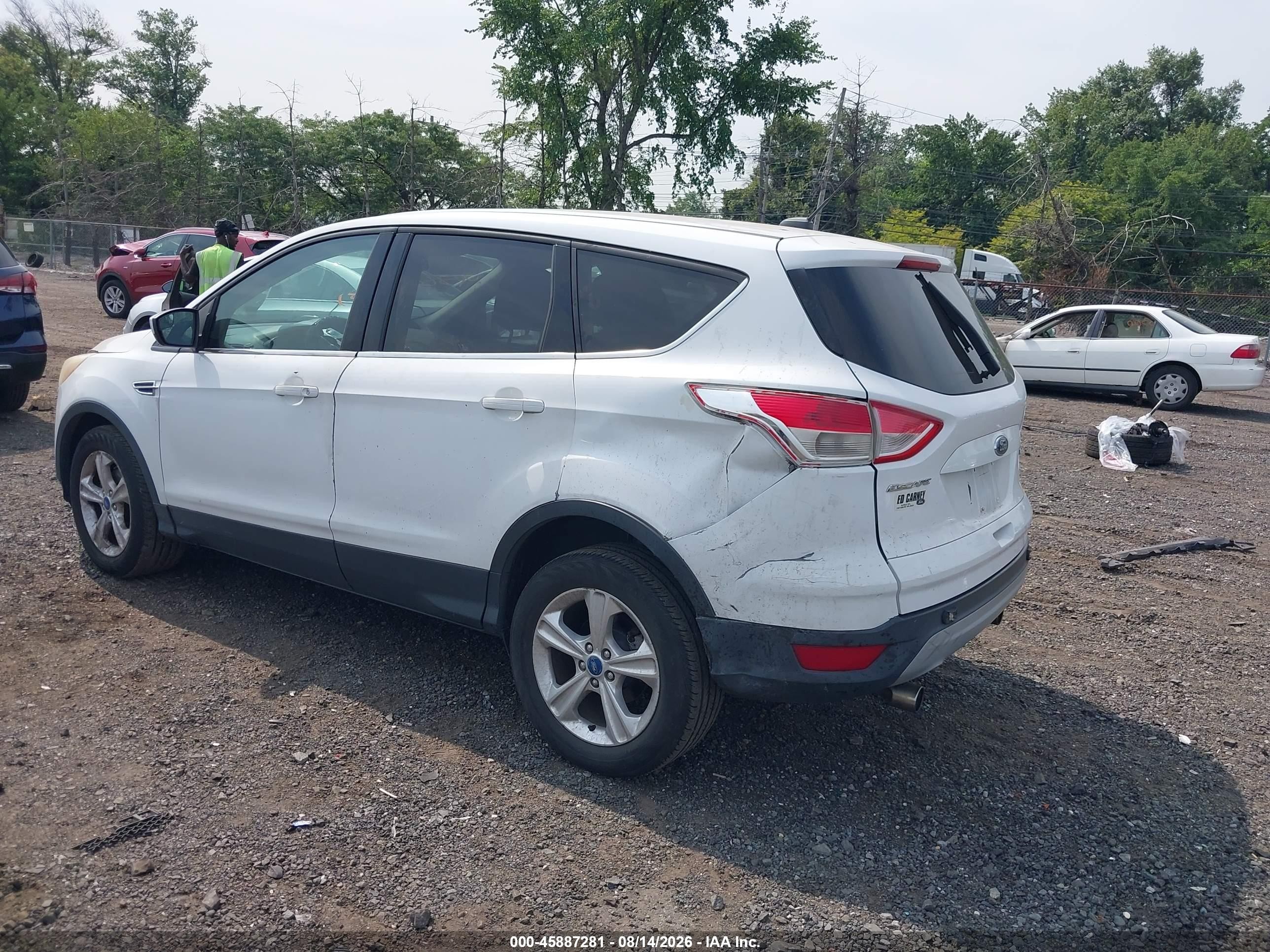 2013 Ford Escape Se White vin: 1FMCU0GX9DUD03647