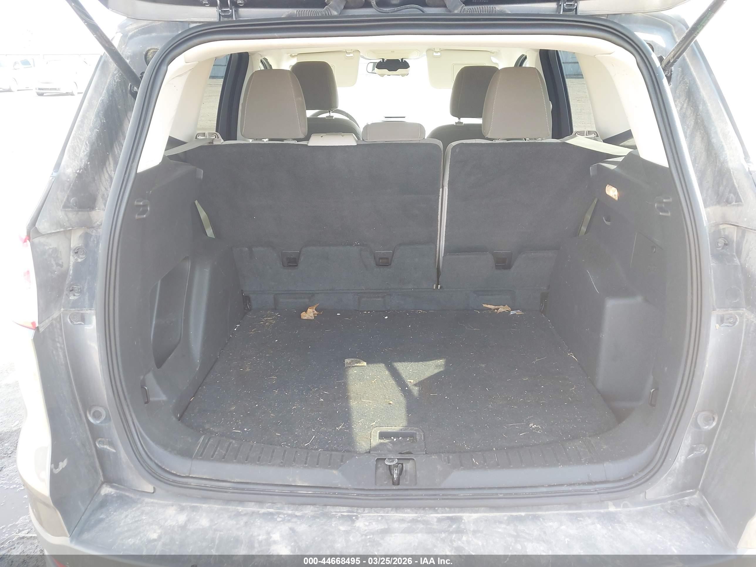 2013 Ford Escape Se Gray vin: 1FMCU0GX9DUD10100