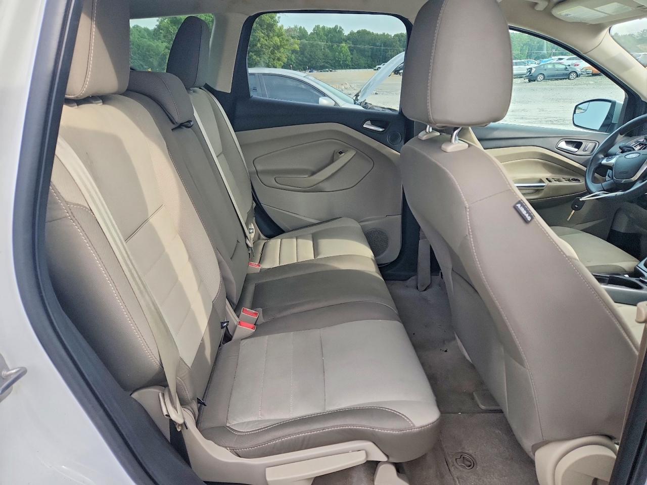 2013 Ford Escape Se White vin: 1FMCU0GX9DUD95228