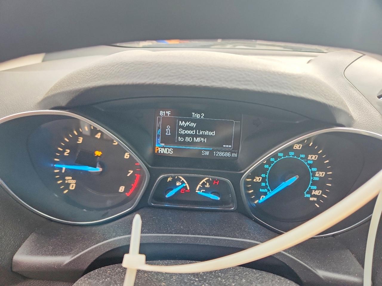 2013 Ford Escape Se White vin: 1FMCU0GX9DUD95228