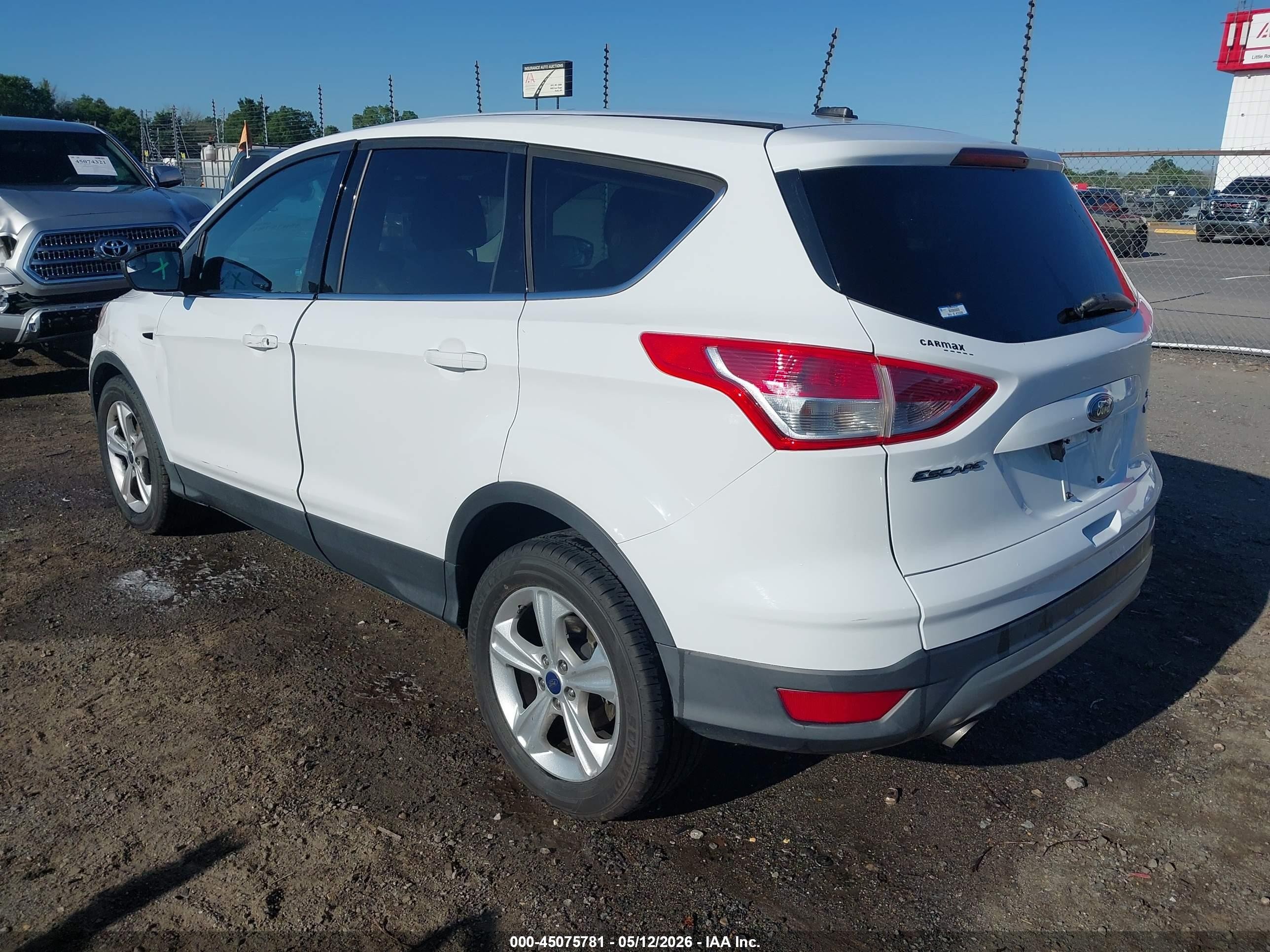 2014 Ford Escape Se White vin: 1FMCU0GX9EUA37726
