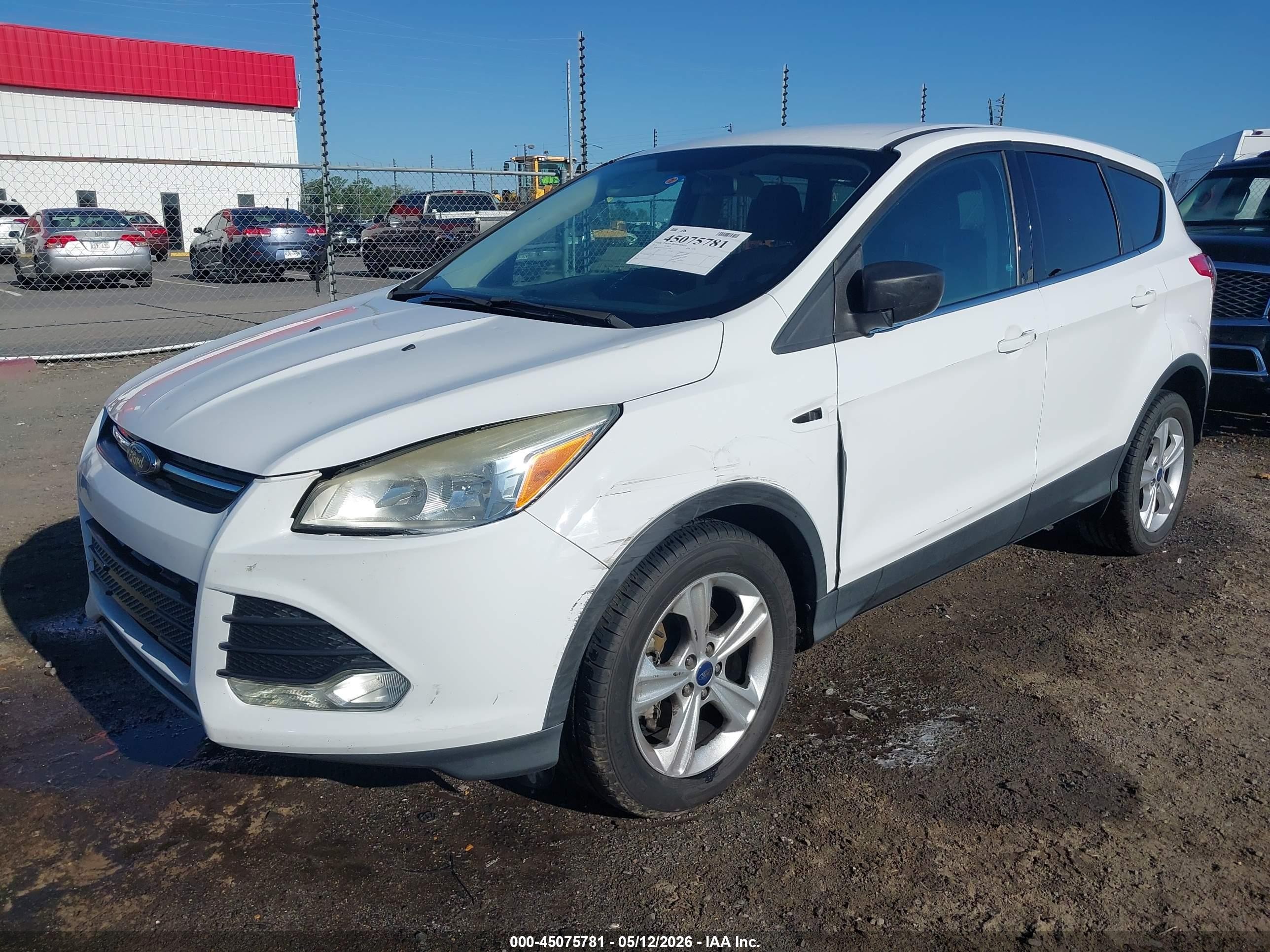 2014 Ford Escape Se White vin: 1FMCU0GX9EUA37726