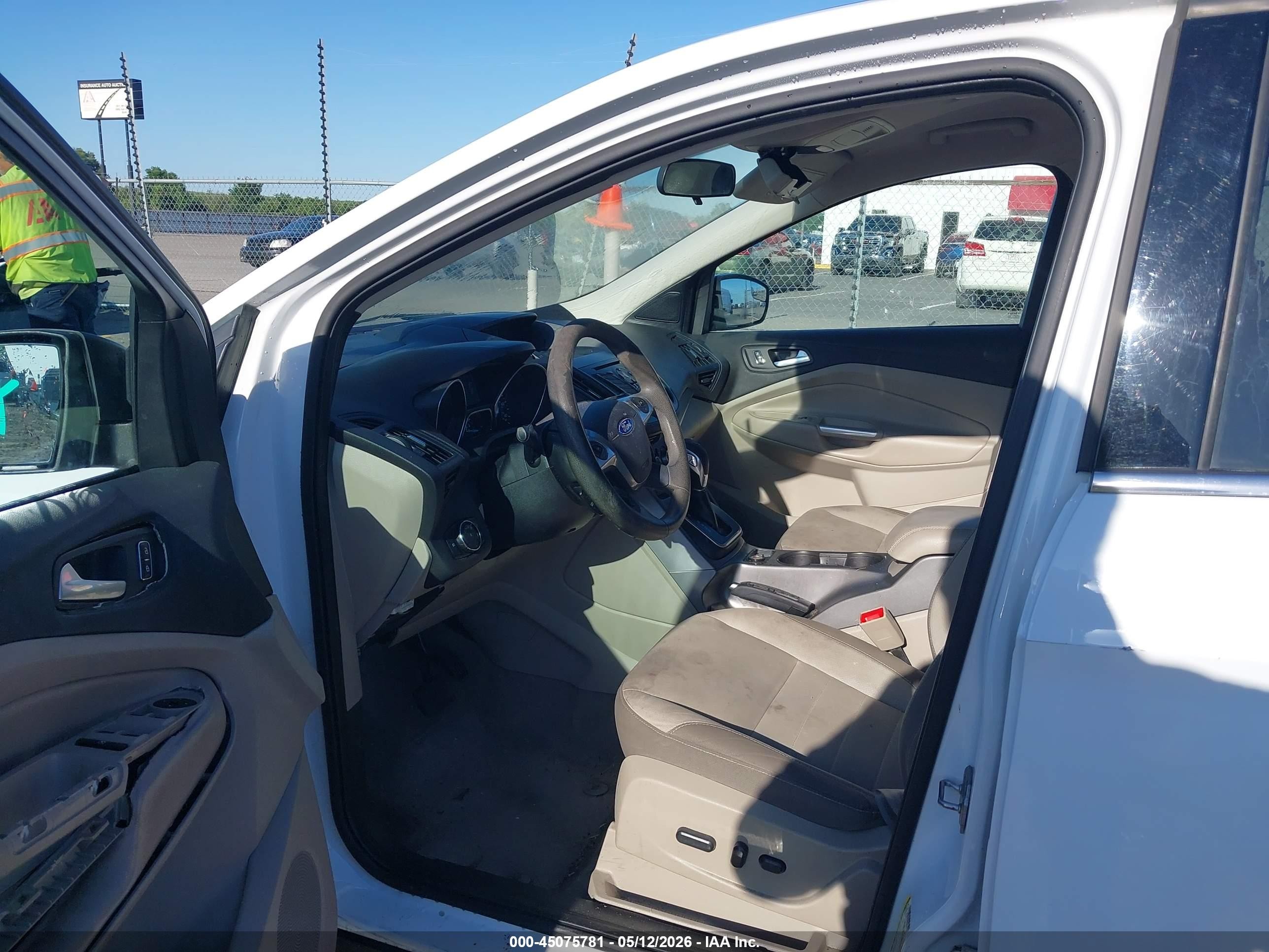 2014 Ford Escape Se White vin: 1FMCU0GX9EUA37726