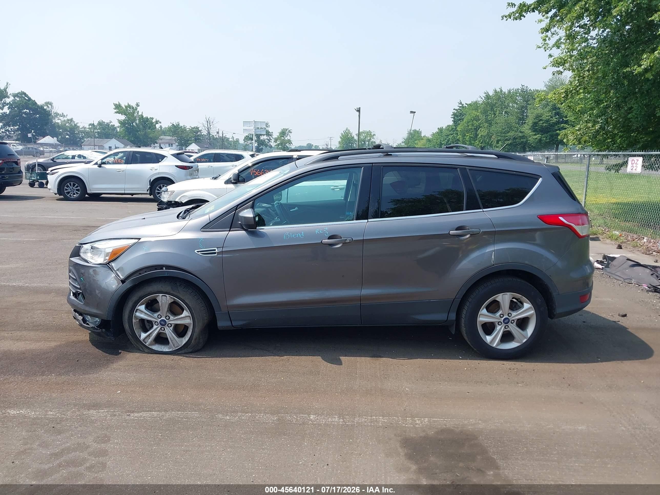 2014 Ford Escape Se Gray vin: 1FMCU0GX9EUA42554