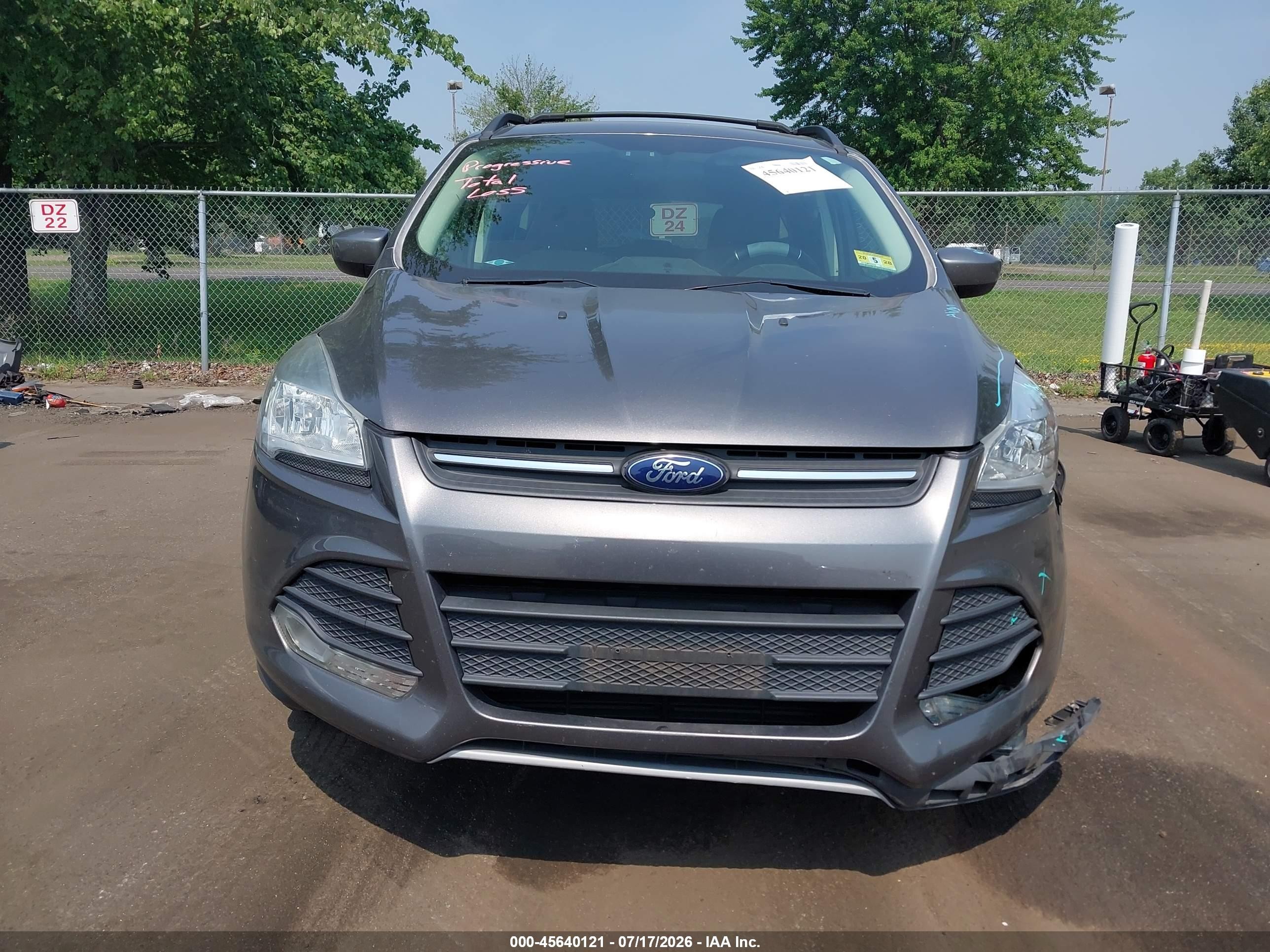 2014 Ford Escape Se Gray vin: 1FMCU0GX9EUA42554