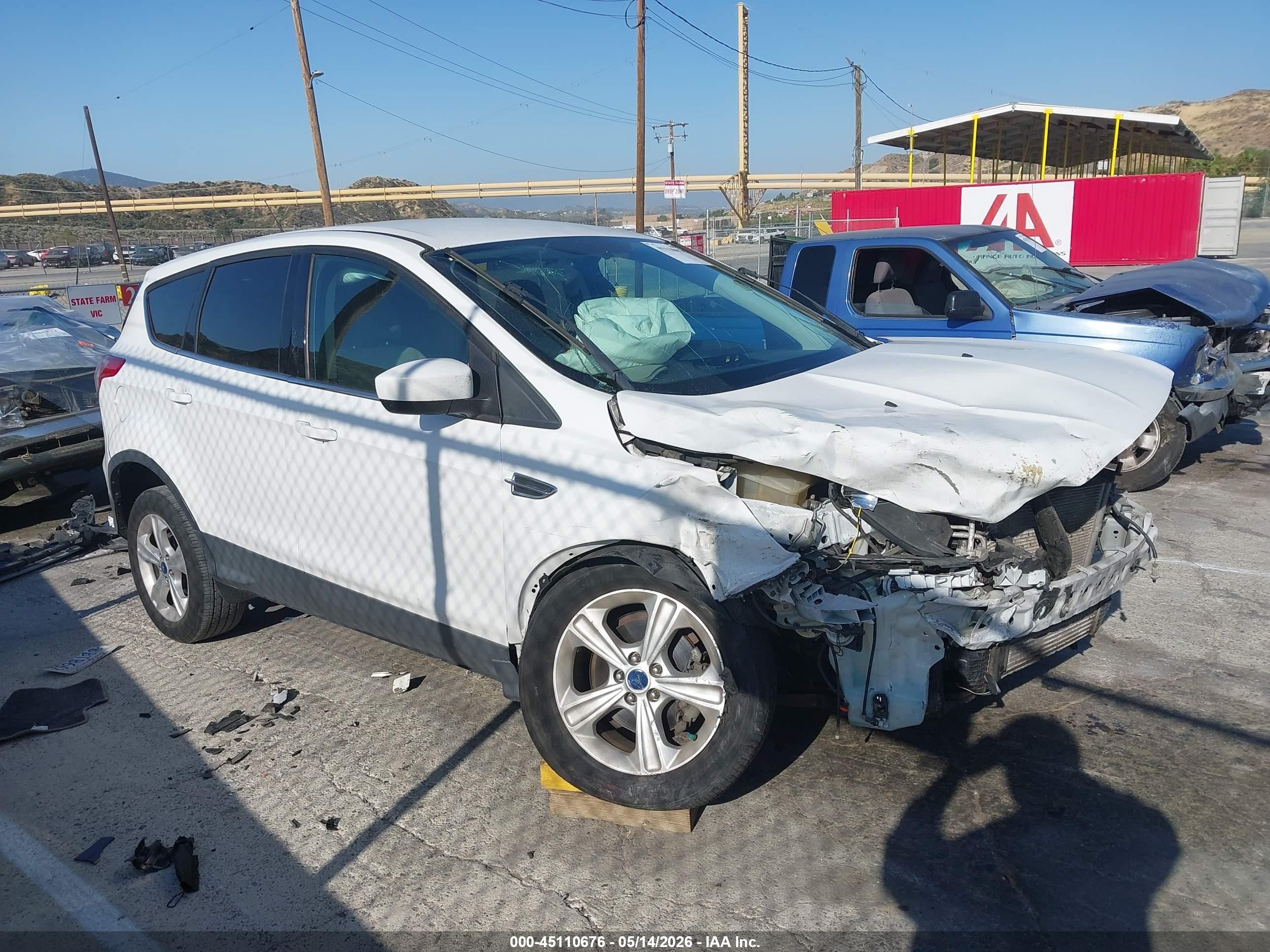 2014 Ford Escape Se White vin: 1FMCU0GX9EUA45776
