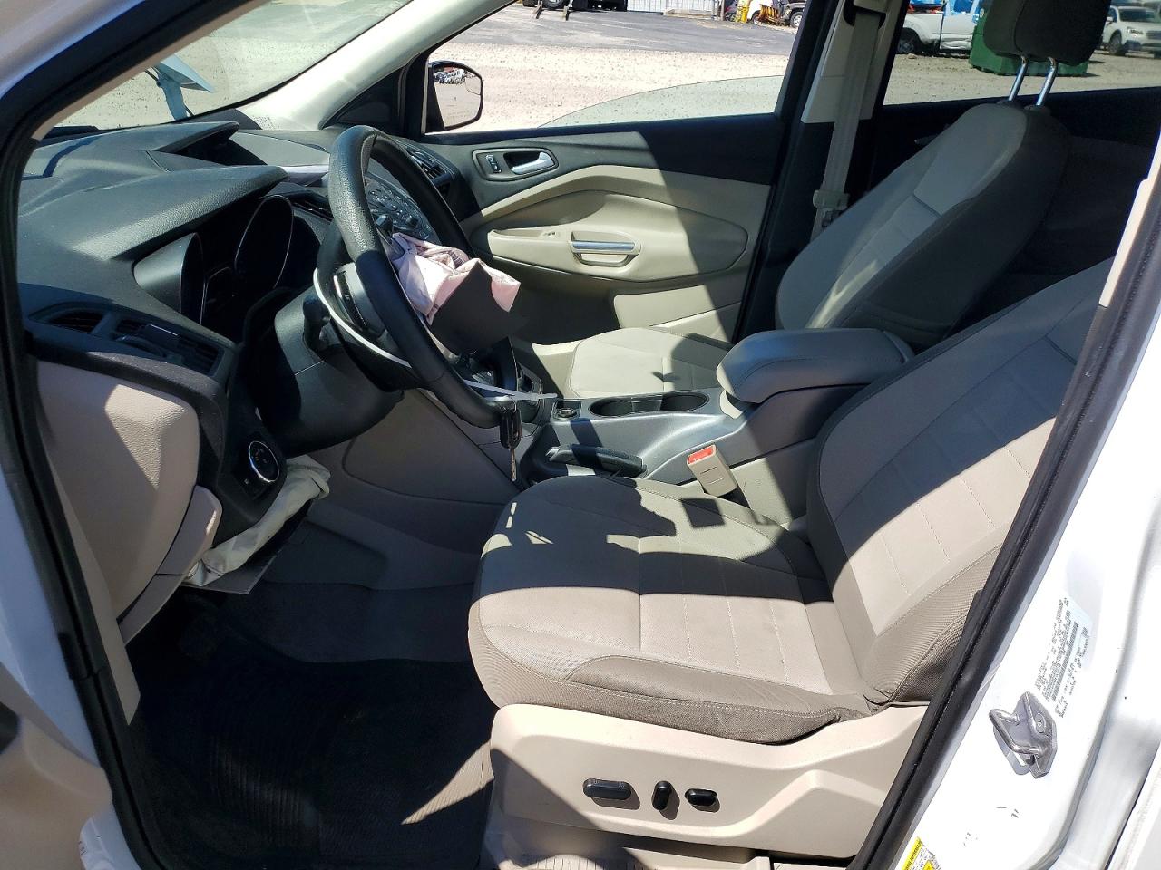 2014 Ford Escape Se Белый vin: 1FMCU0GX9EUC69419