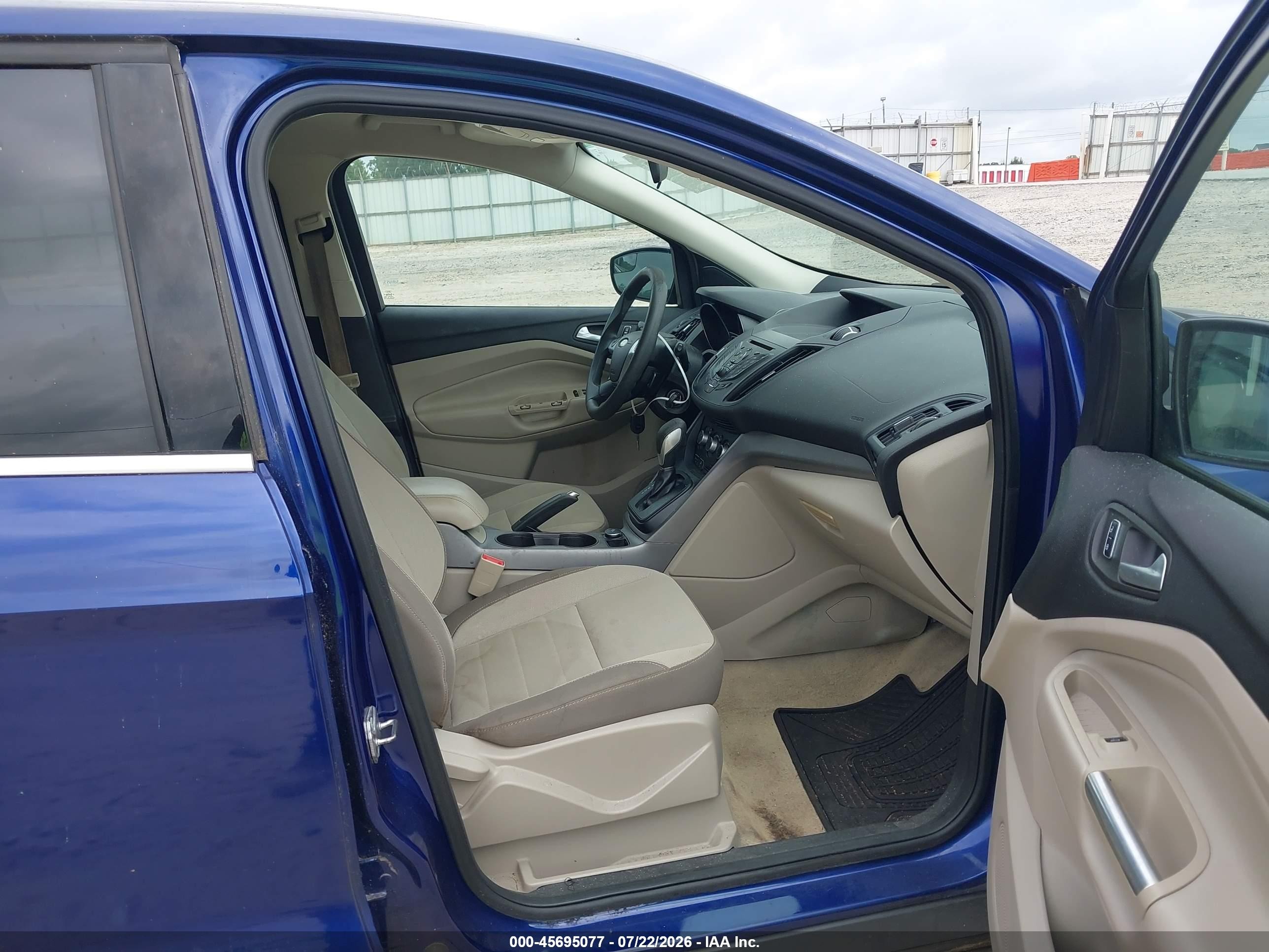 2014 Ford Escape Se Синий vin: 1FMCU0GX9EUC93719