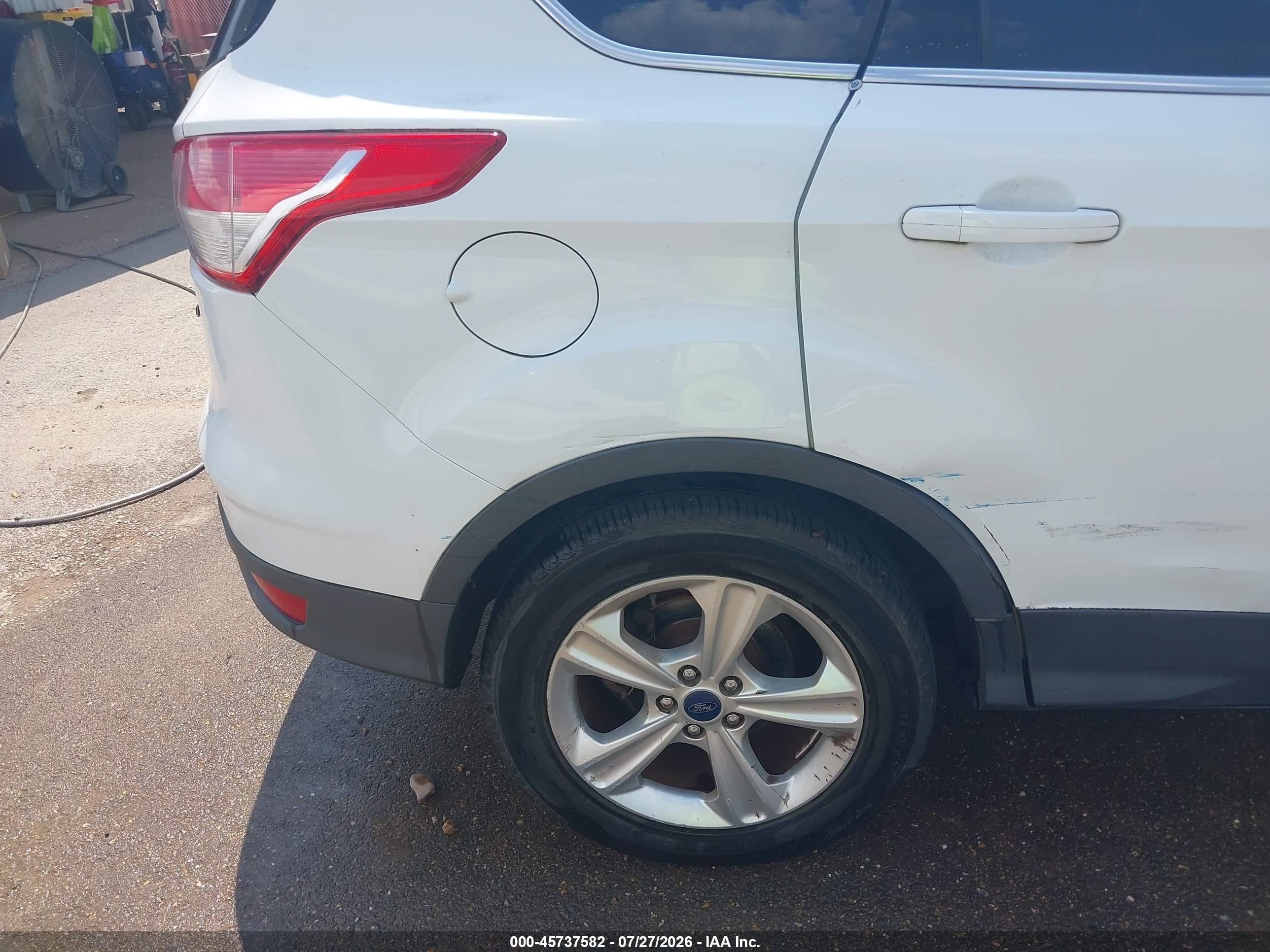 2014 Ford Escape Se White vin: 1FMCU0GX9EUD10275