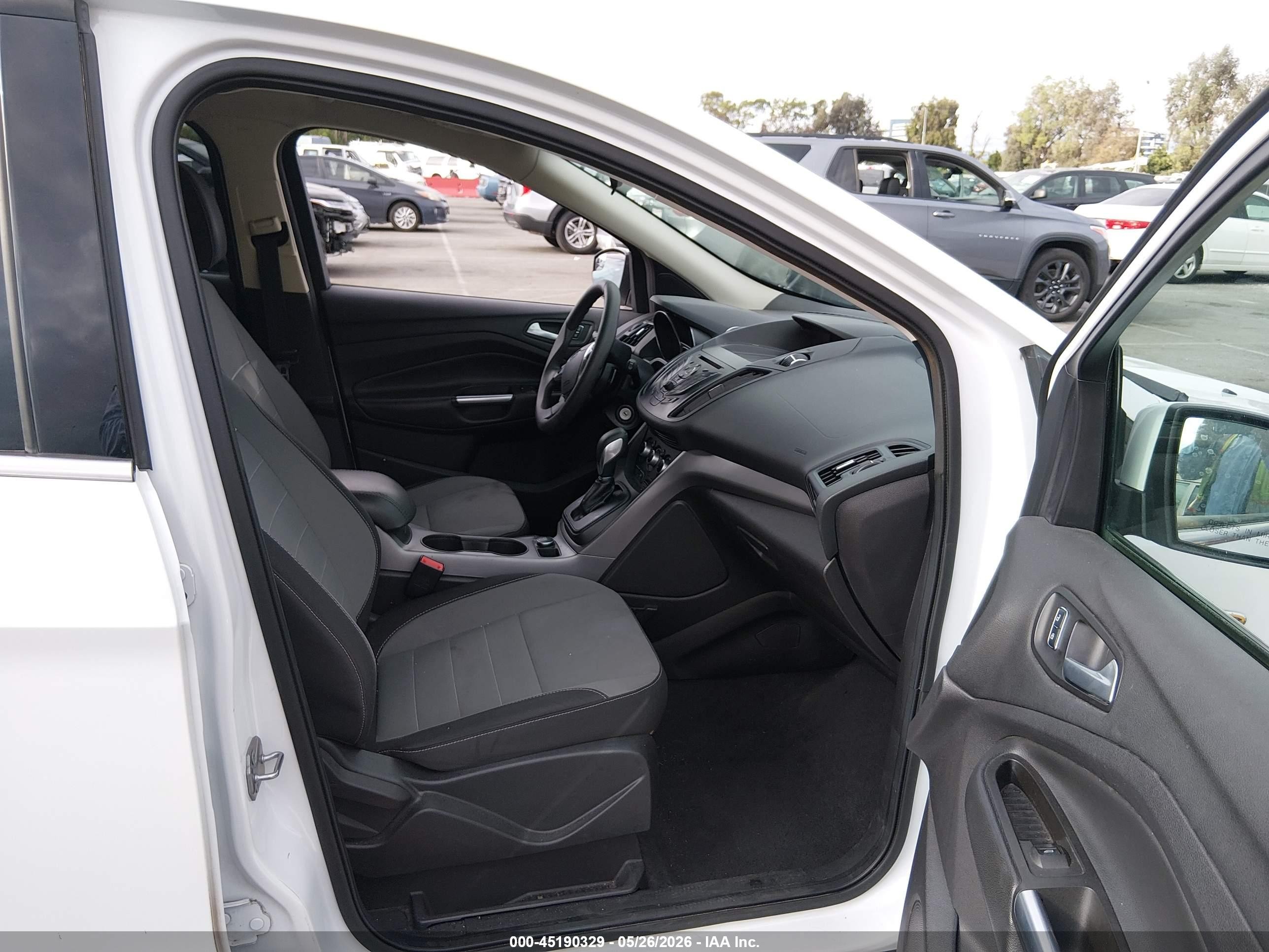 2014 Ford Escape Se White vin: 1FMCU0GX9EUD80990