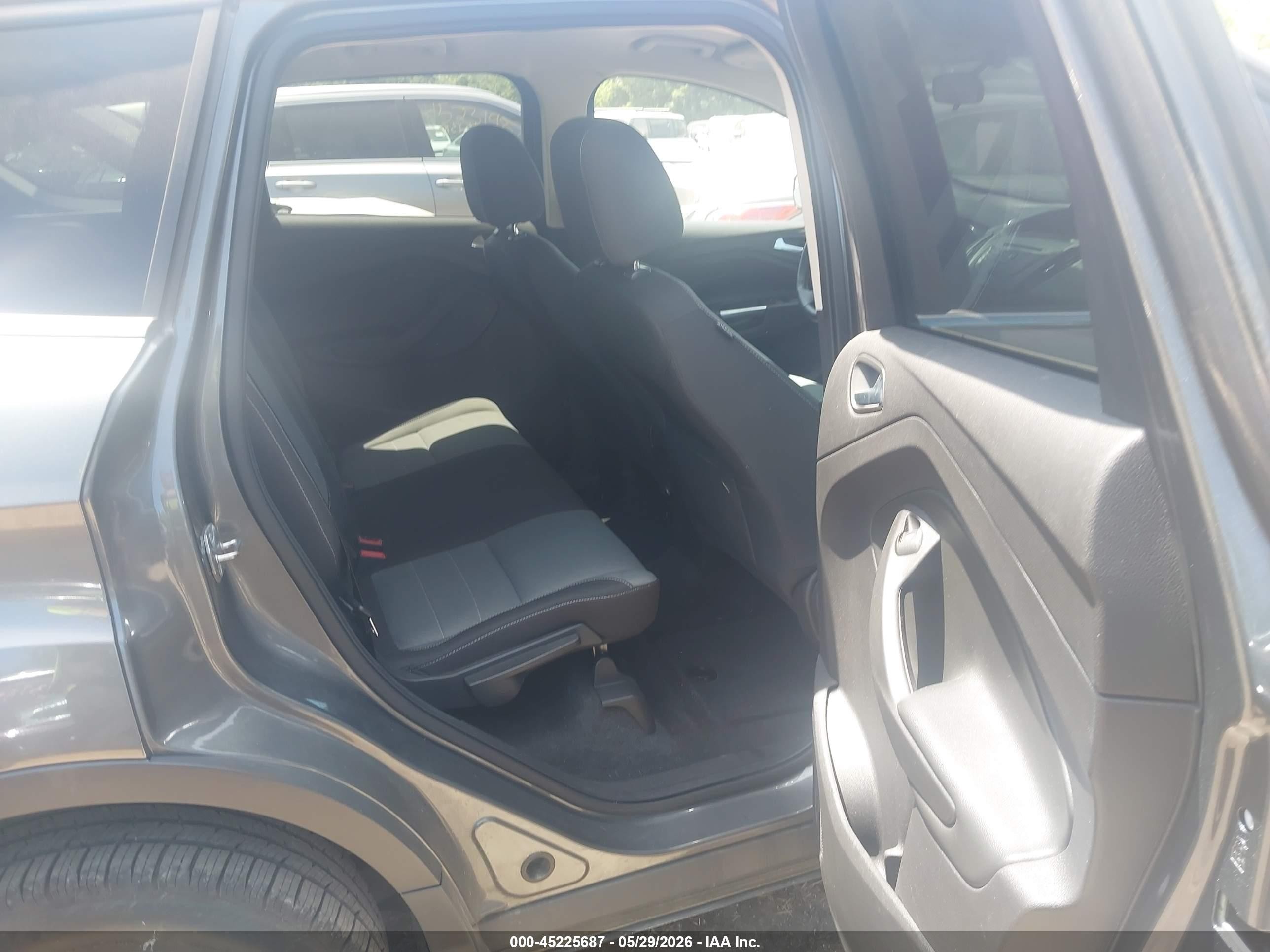 2014 Ford Escape Se Gray vin: 1FMCU0GX9EUD85879