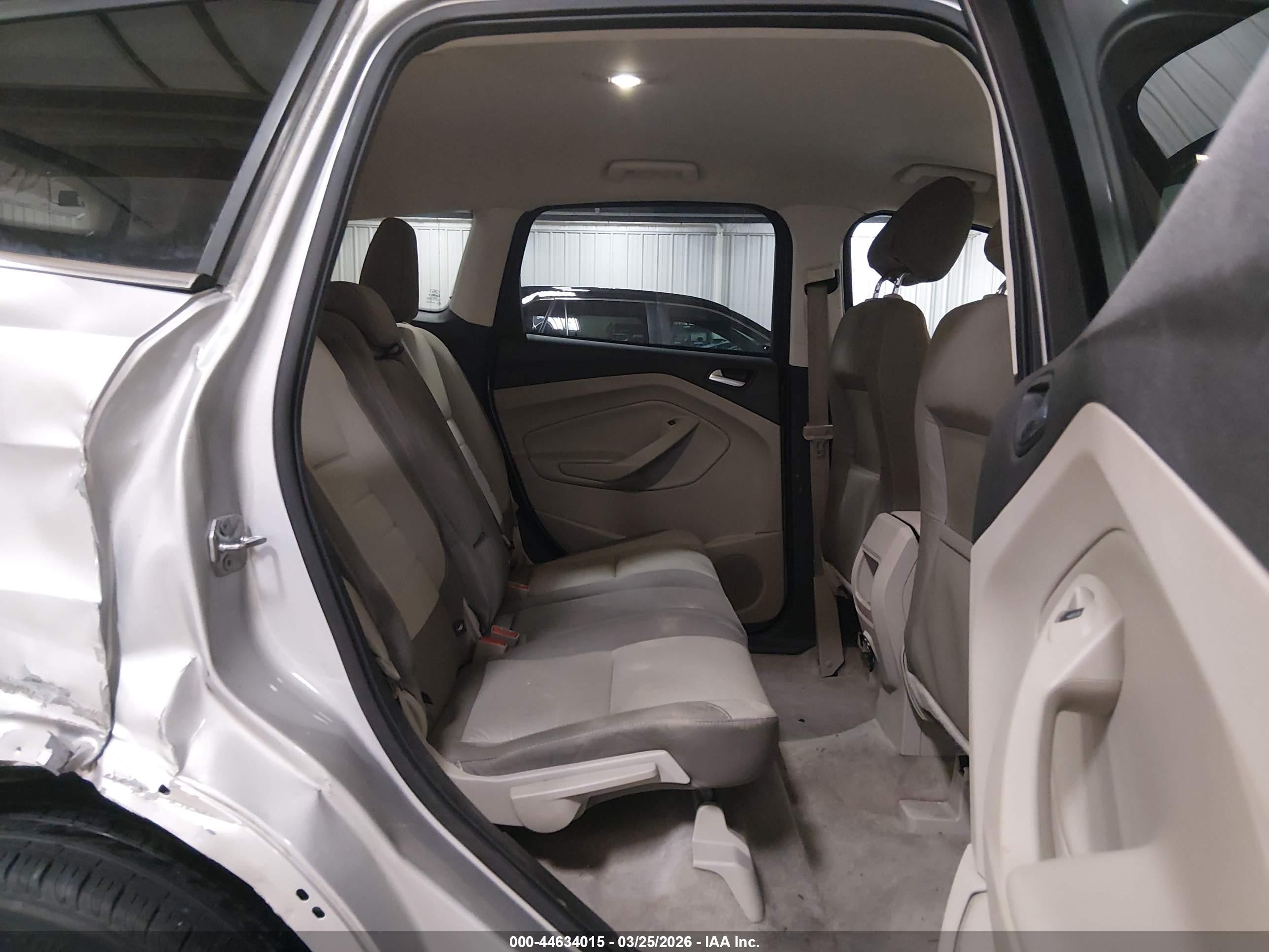 2015 Ford Escape Se Silver vin: 1FMCU0GX9FUA25920