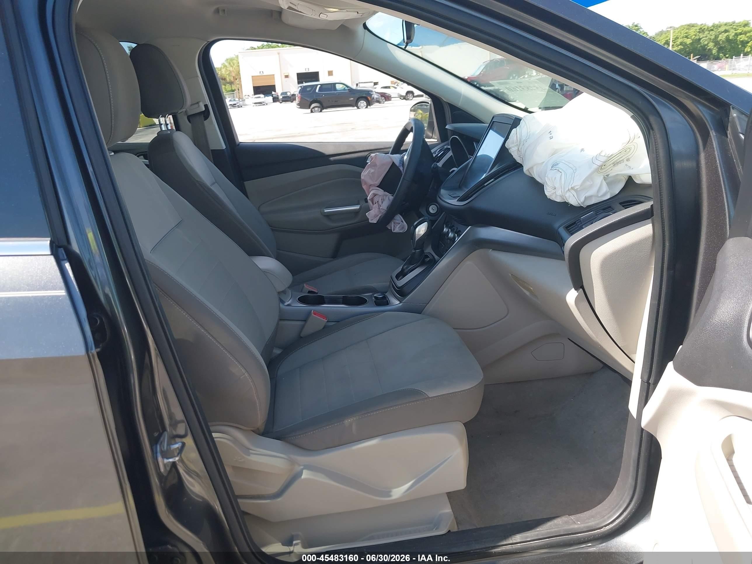 2015 Ford Escape Se Gray vin: 1FMCU0GX9FUA68184