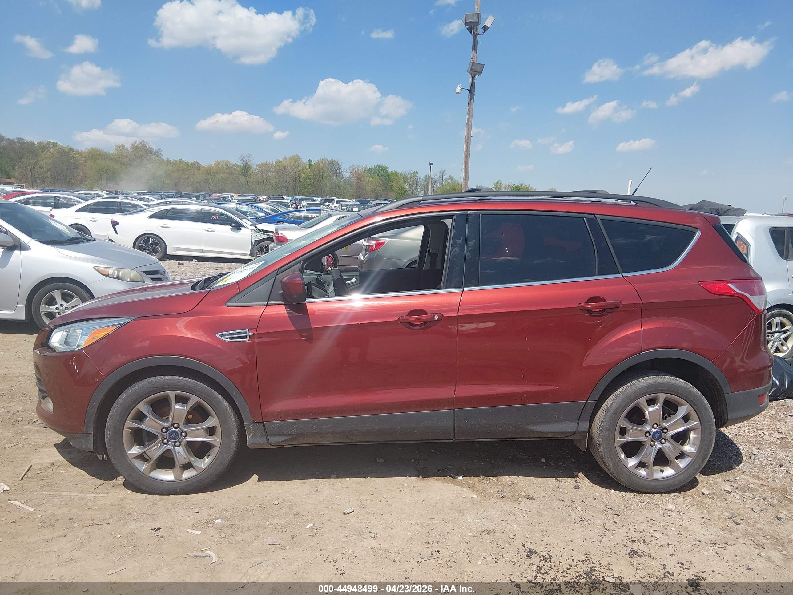 2015 Ford Escape Se Red vin: 1FMCU0GX9FUB23264