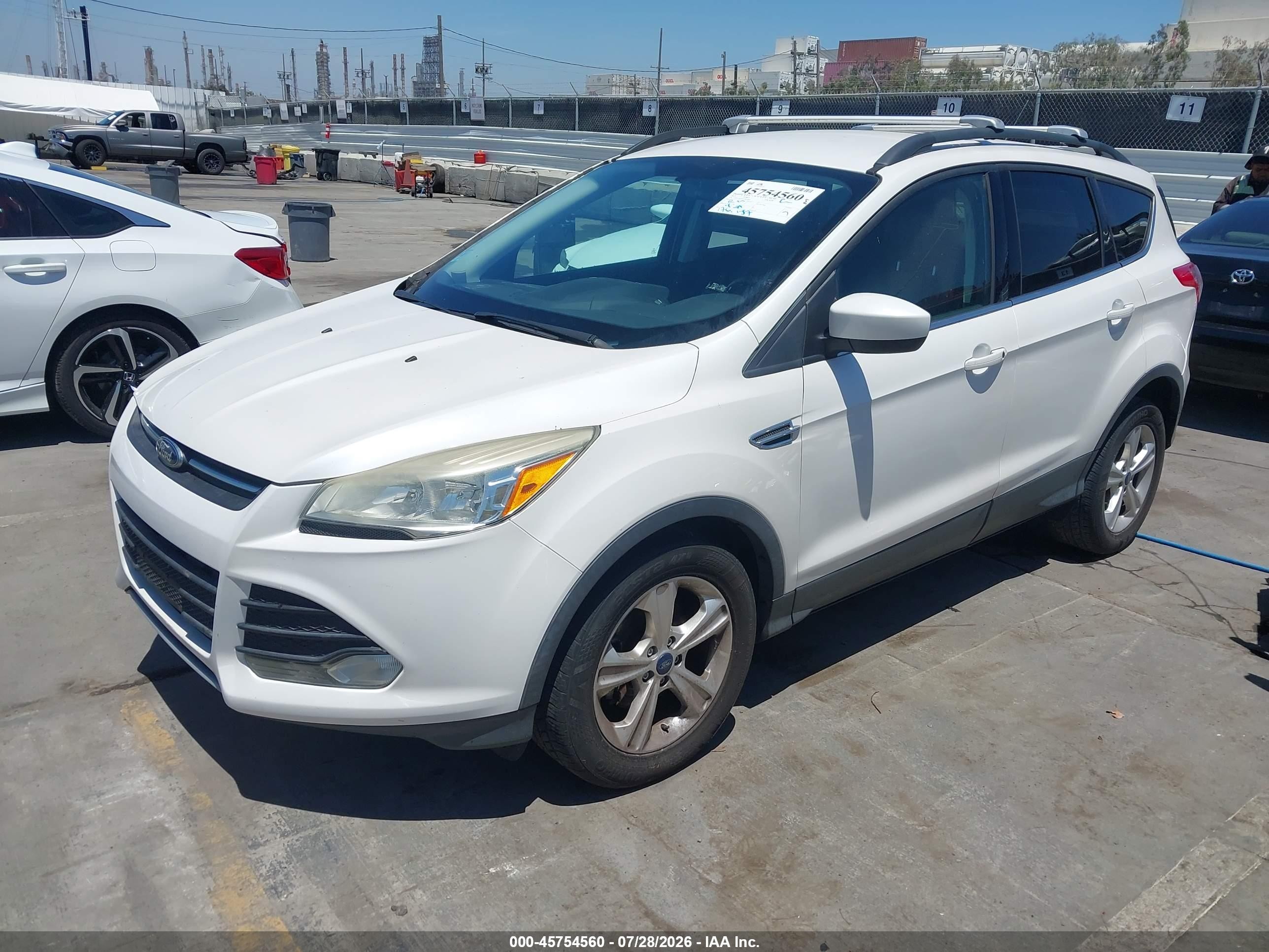 2015 Ford Escape Se White vin: 1FMCU0GX9FUB33664