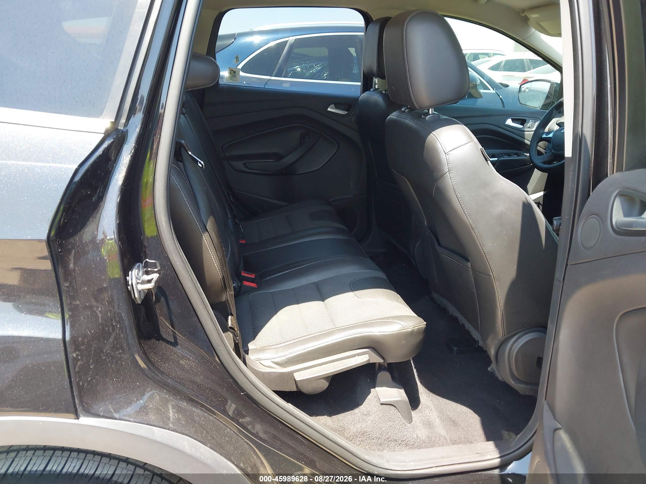2015 Ford Escape Se Черный vin: 1FMCU0GX9FUC61435