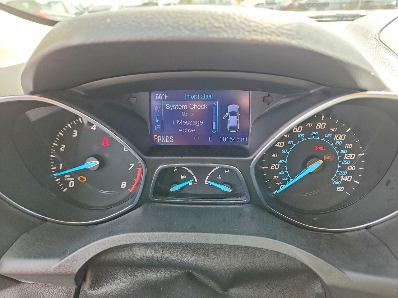 2013 Ford Escape Se White vin: 1FMCU0GXXDUB56528