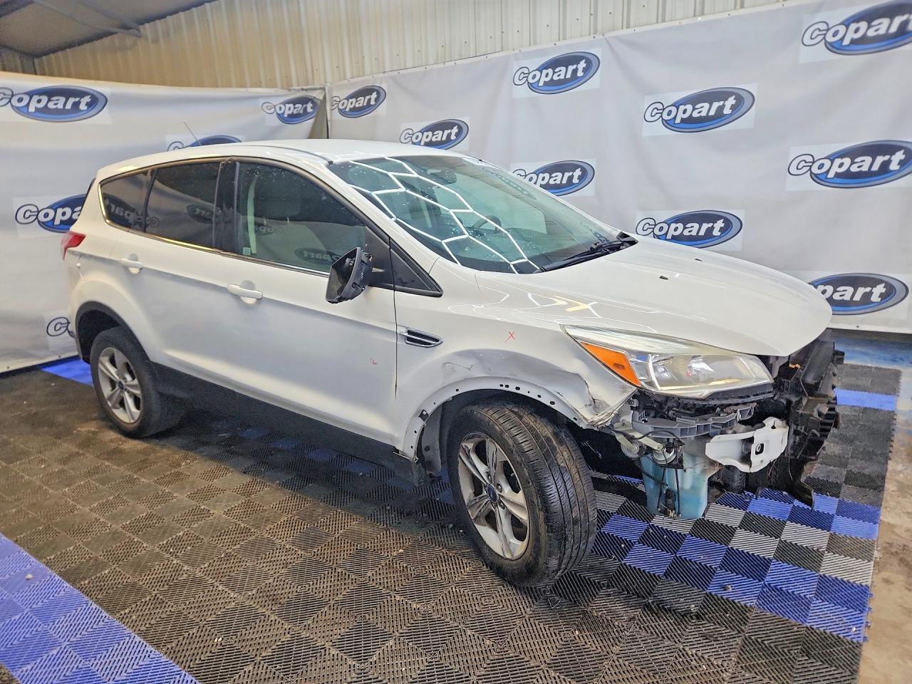 2013 Ford Escape Se White vin: 1FMCU0GXXDUB60028