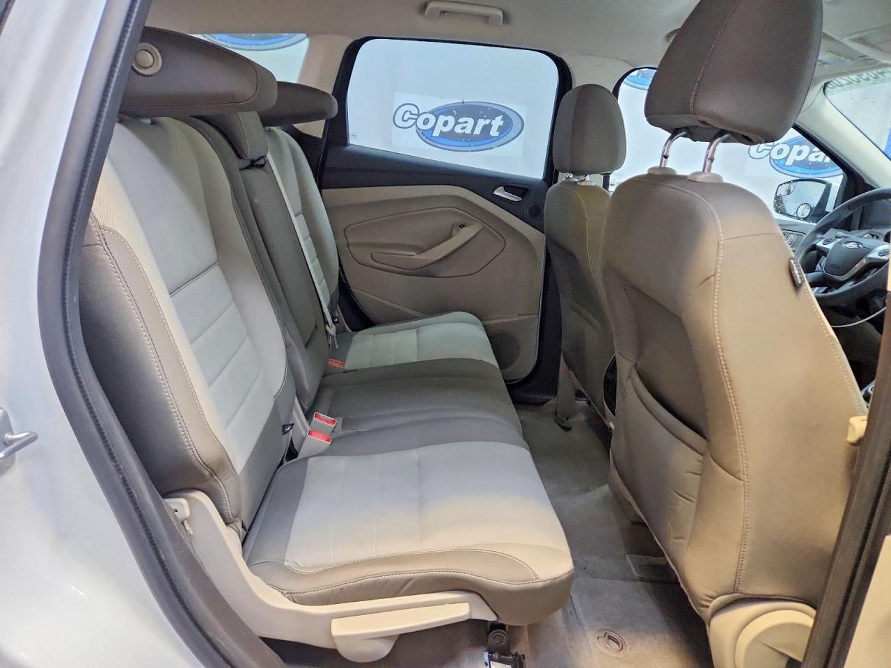 2013 Ford Escape Se White vin: 1FMCU0GXXDUB60028
