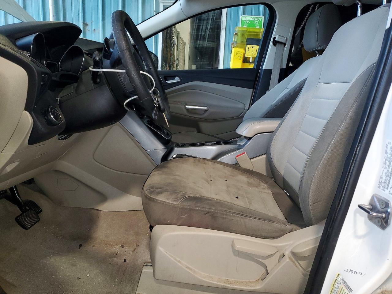 2013 Ford Escape Se White vin: 1FMCU0GXXDUB95040